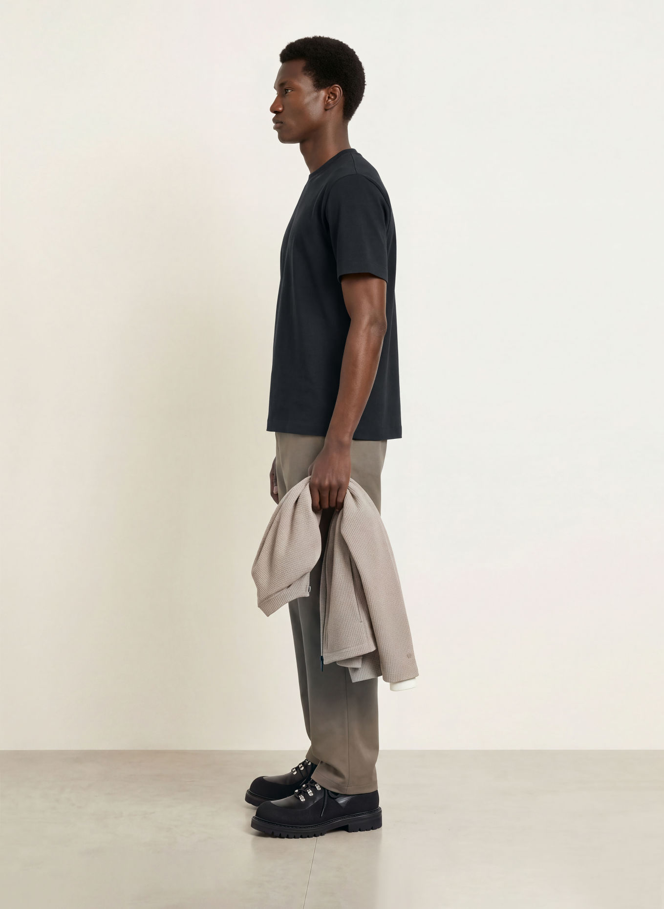 VEILANCE T-shirt METRON: ZWART