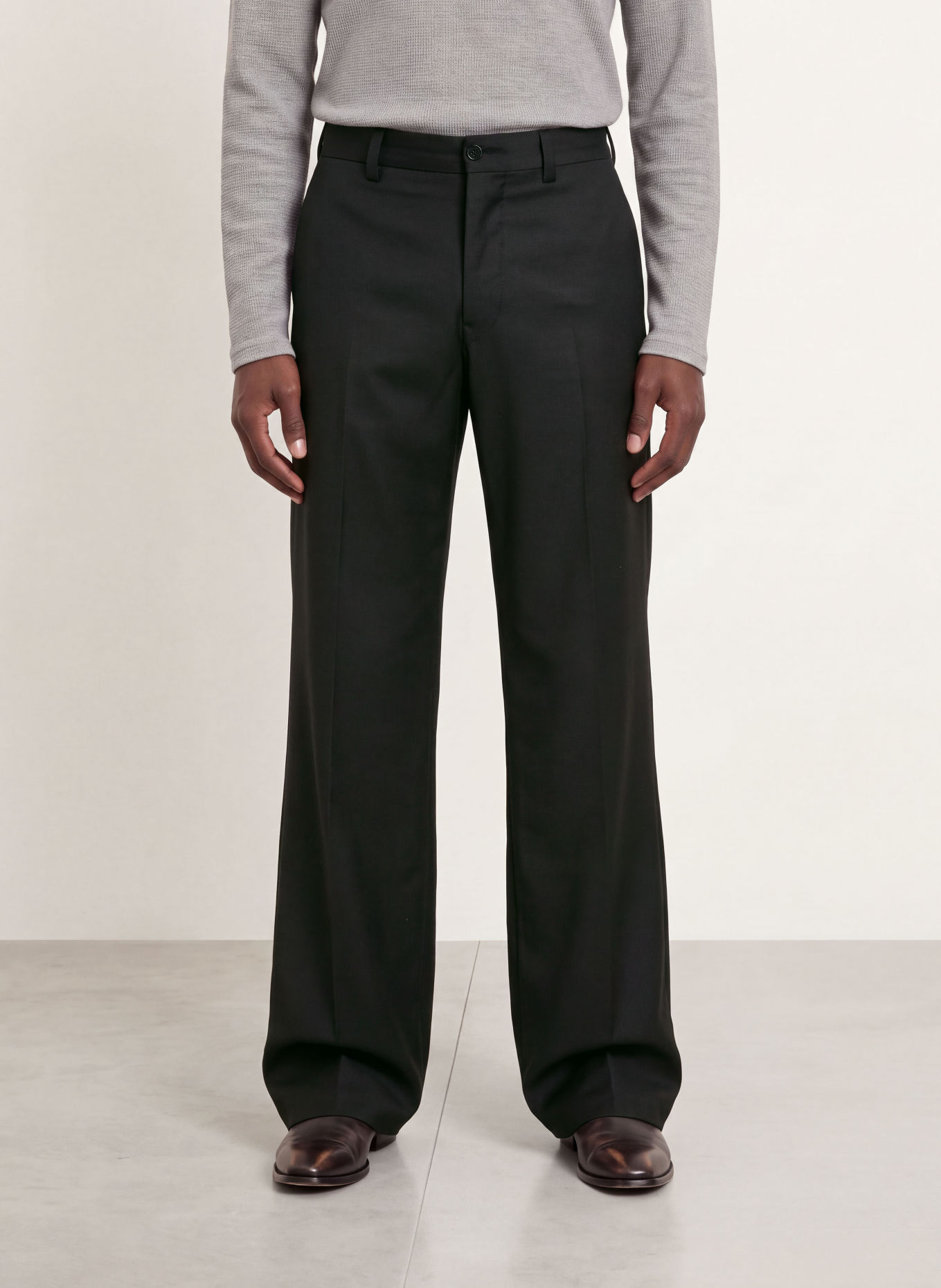 DRYKORN Chino kalhoty DRYHARDY Regular Fit: ČERNÁ