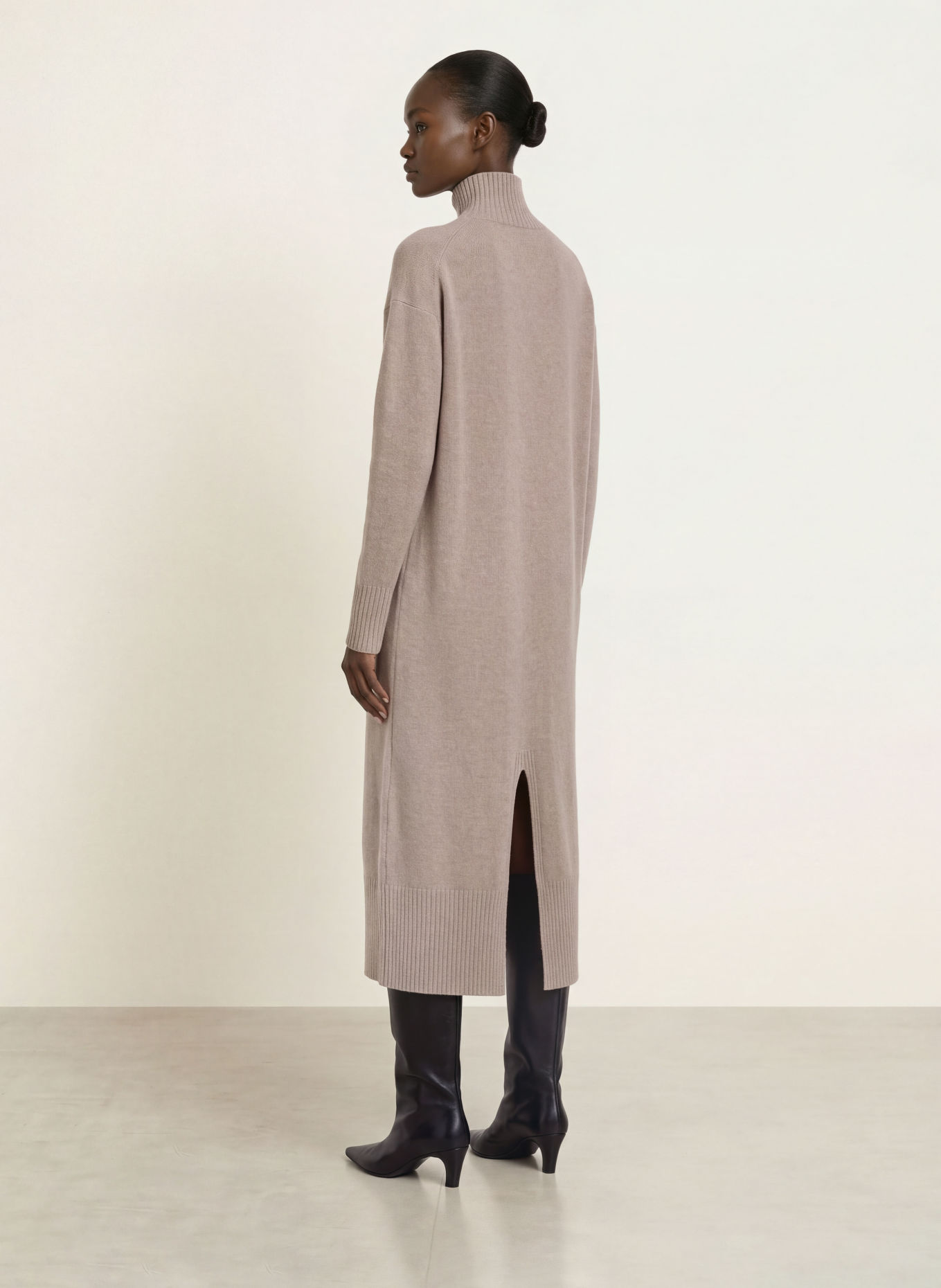 LADNERI HAMPTONS Knit Dress with Cashmere: BEIGE