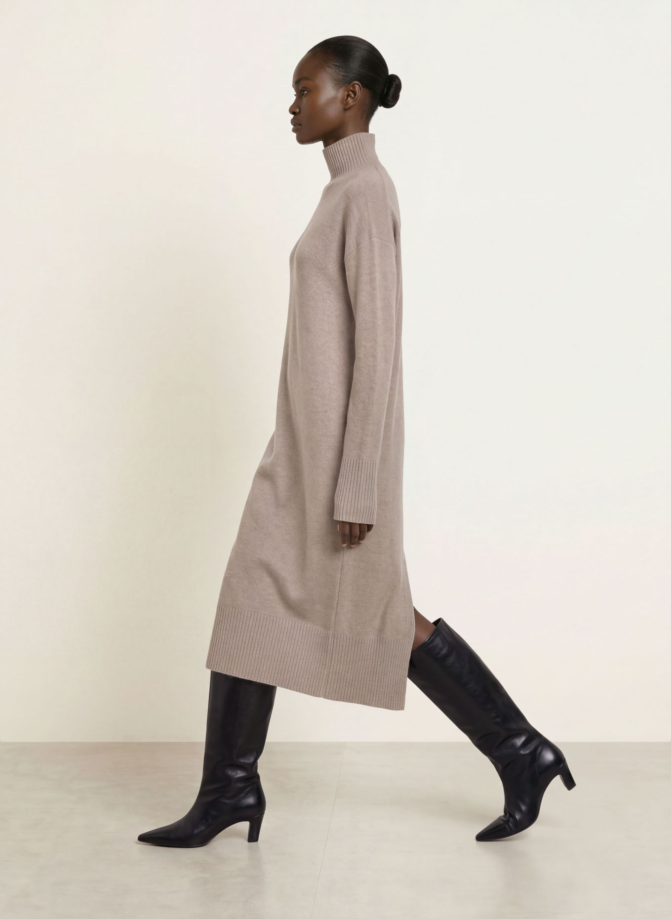 LADNERI HAMPTONS Knit Dress with Cashmere: BEIGE