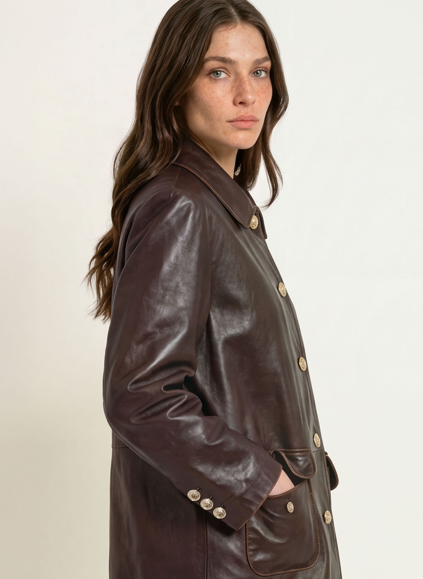 CLAUDIE PIERLOT Lederjacke: DUNKELBRAUN