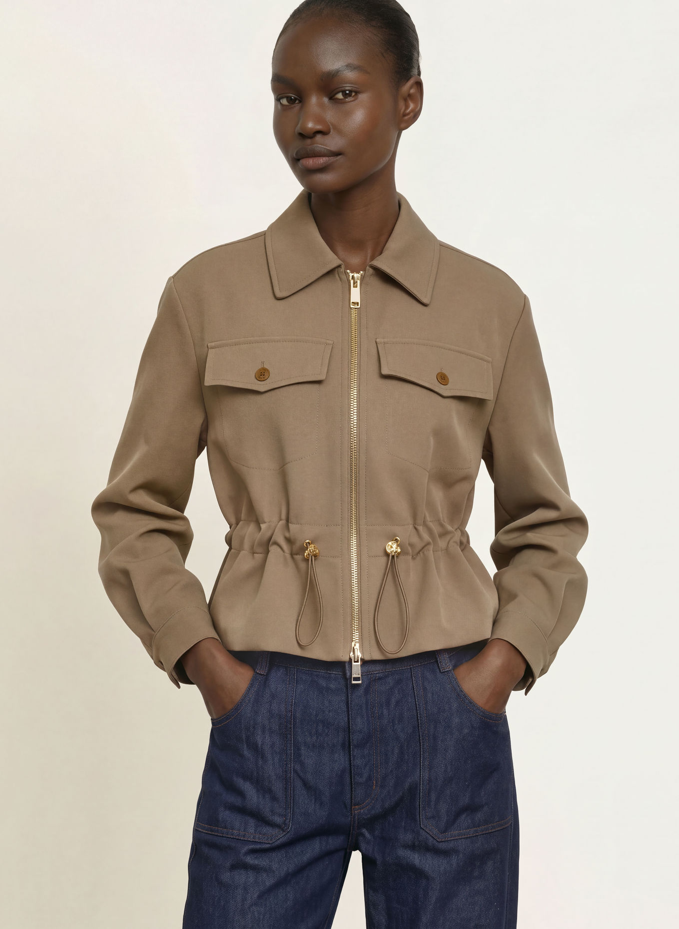 CLAUDIE PIERLOT Kastenjacke: OLIV