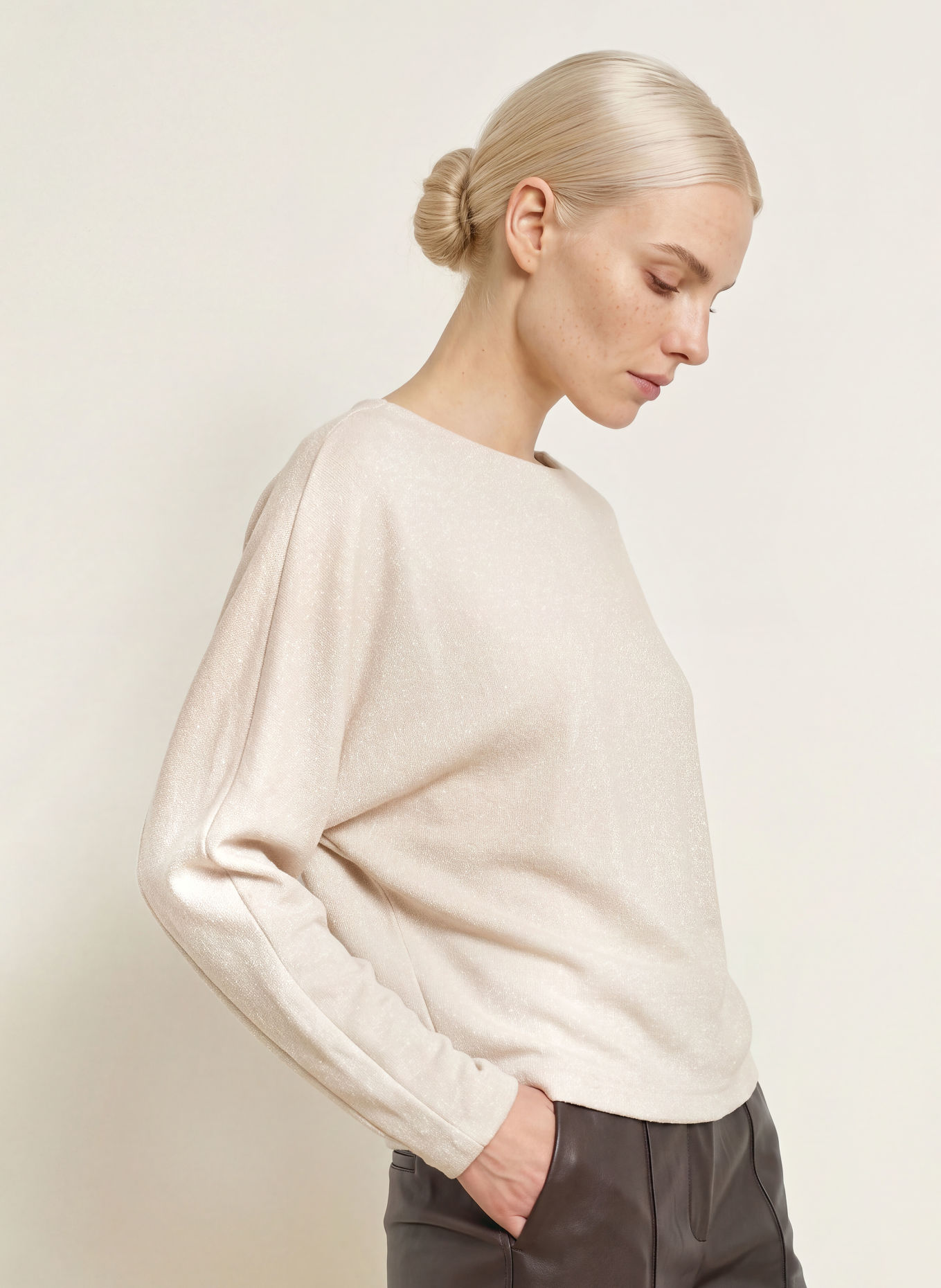 OPUS Sweatshirt GANTI avec fil pailleté: CRÈME
