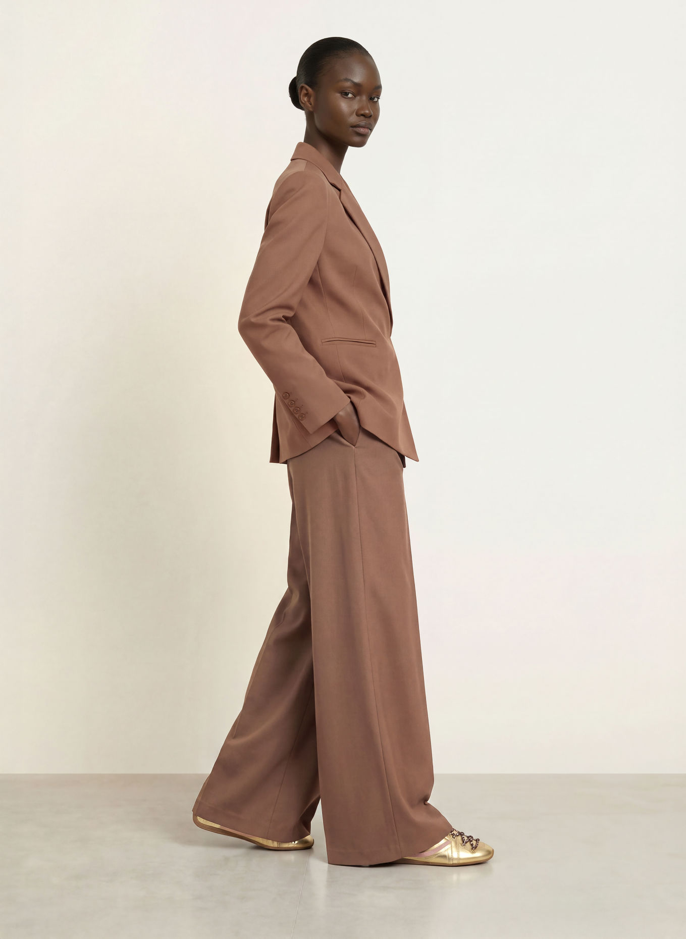 CLAUDIE PIERLOT Blazer: BRAUN