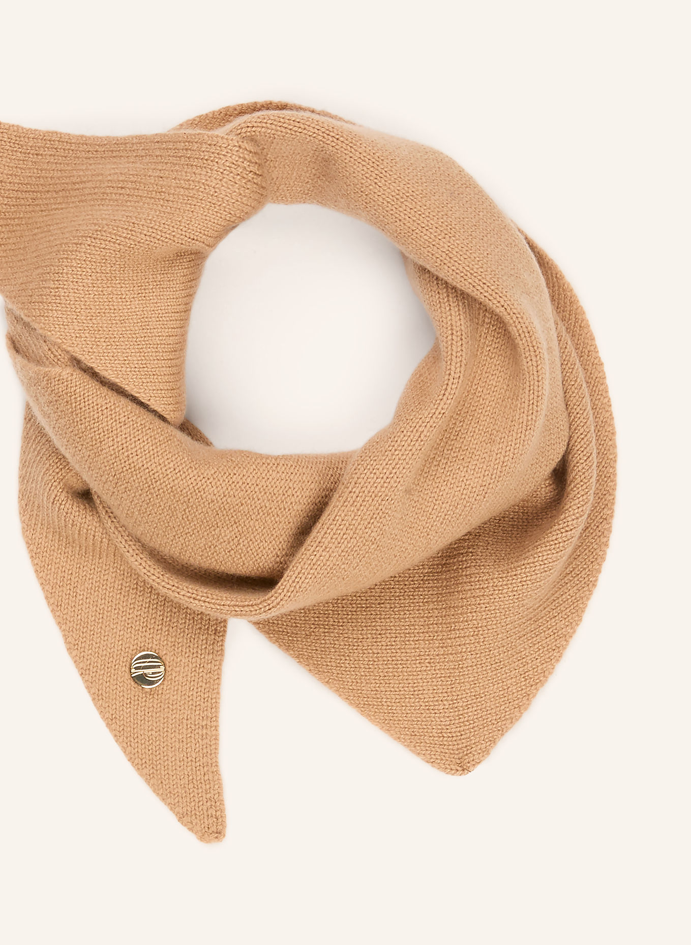 CLAUDIE PIERLOT Chusta trójkątna: CAMELOWY