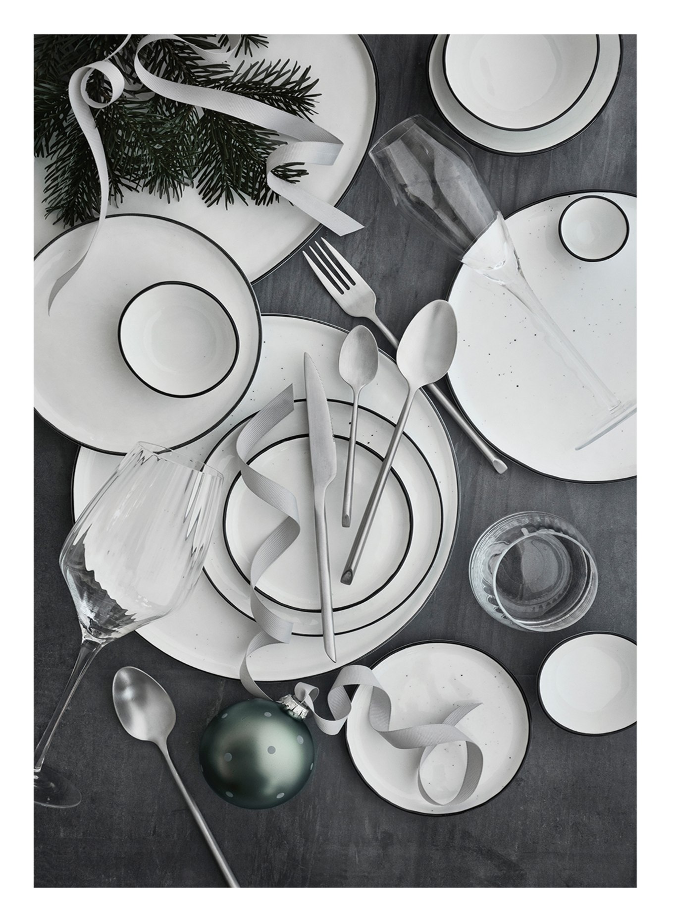 BROSTE COPENHAGEN Set of 4 Bowls SALT, Color: WHITE/ BLACK (Image 3)