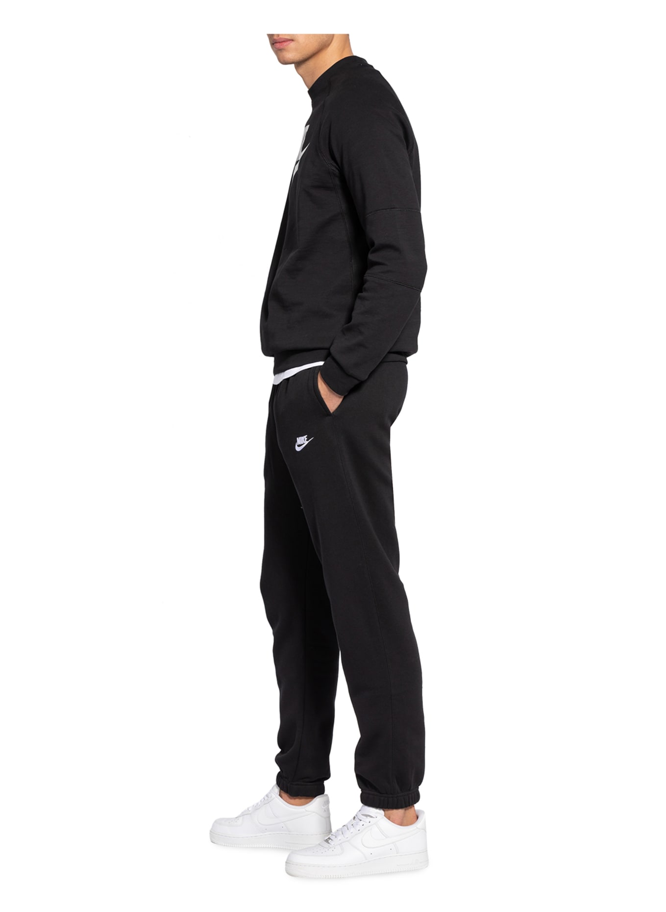Nike Sweatpants SPORTSWEAR CLUB, Farbe: SCHWARZ (Bild 4)