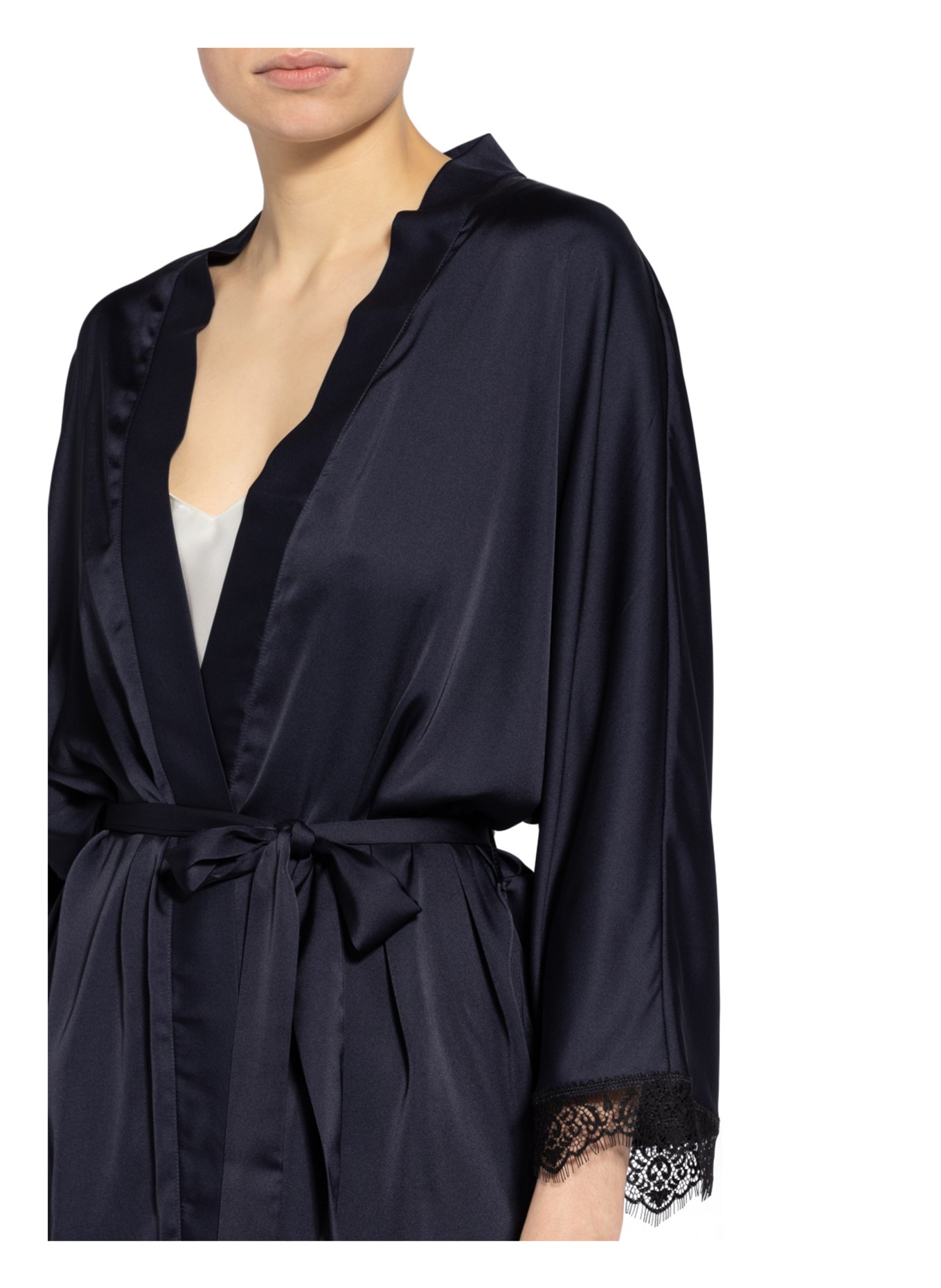 SIMONE PÉRÈLE Women’s dressing gown SATIN SECRETS with 3/4 sleeves, Color: DARK BLUE (Image 6)