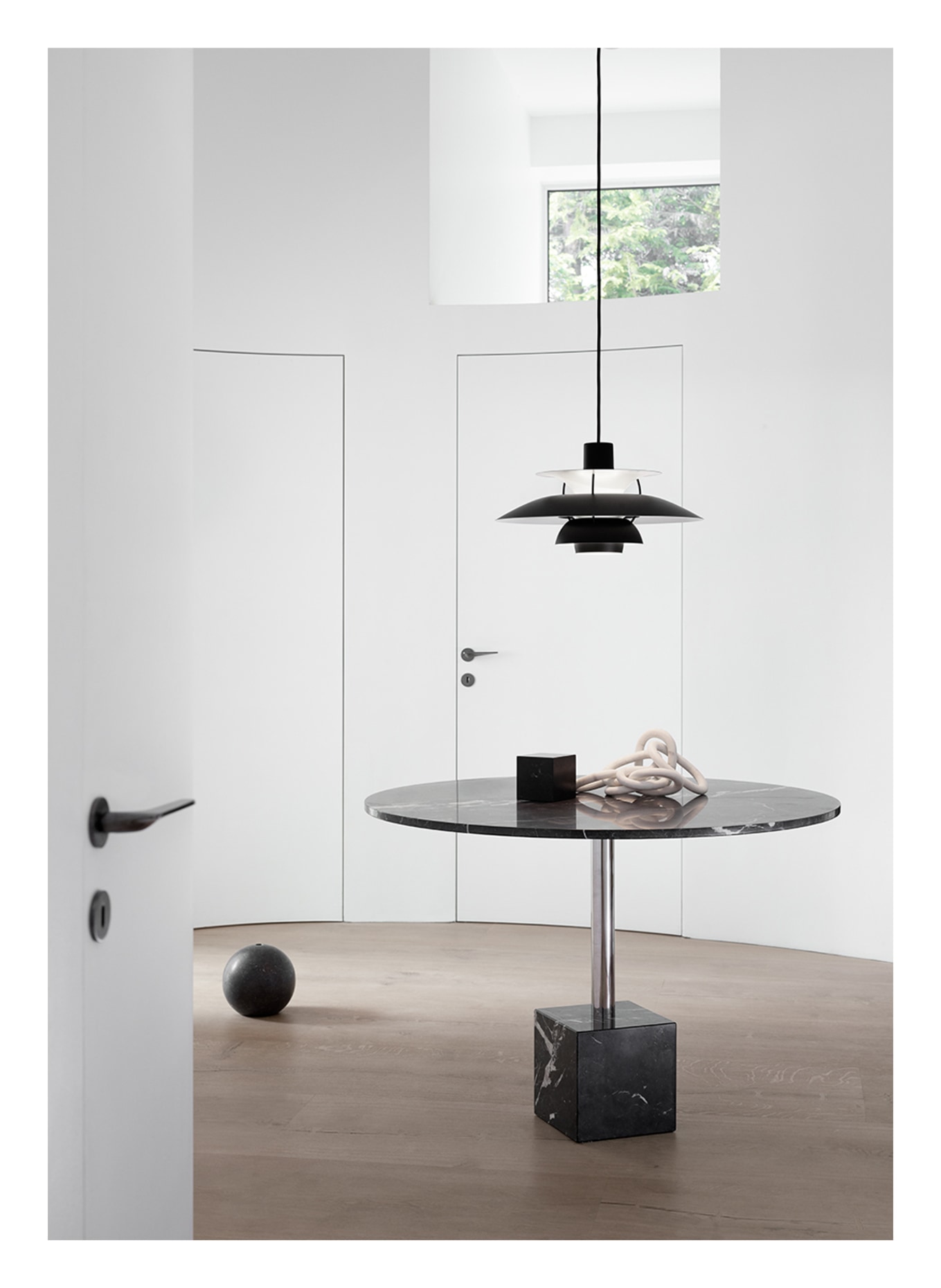 louis poulsen Pendelleuchte PH 5: SCHWARZ