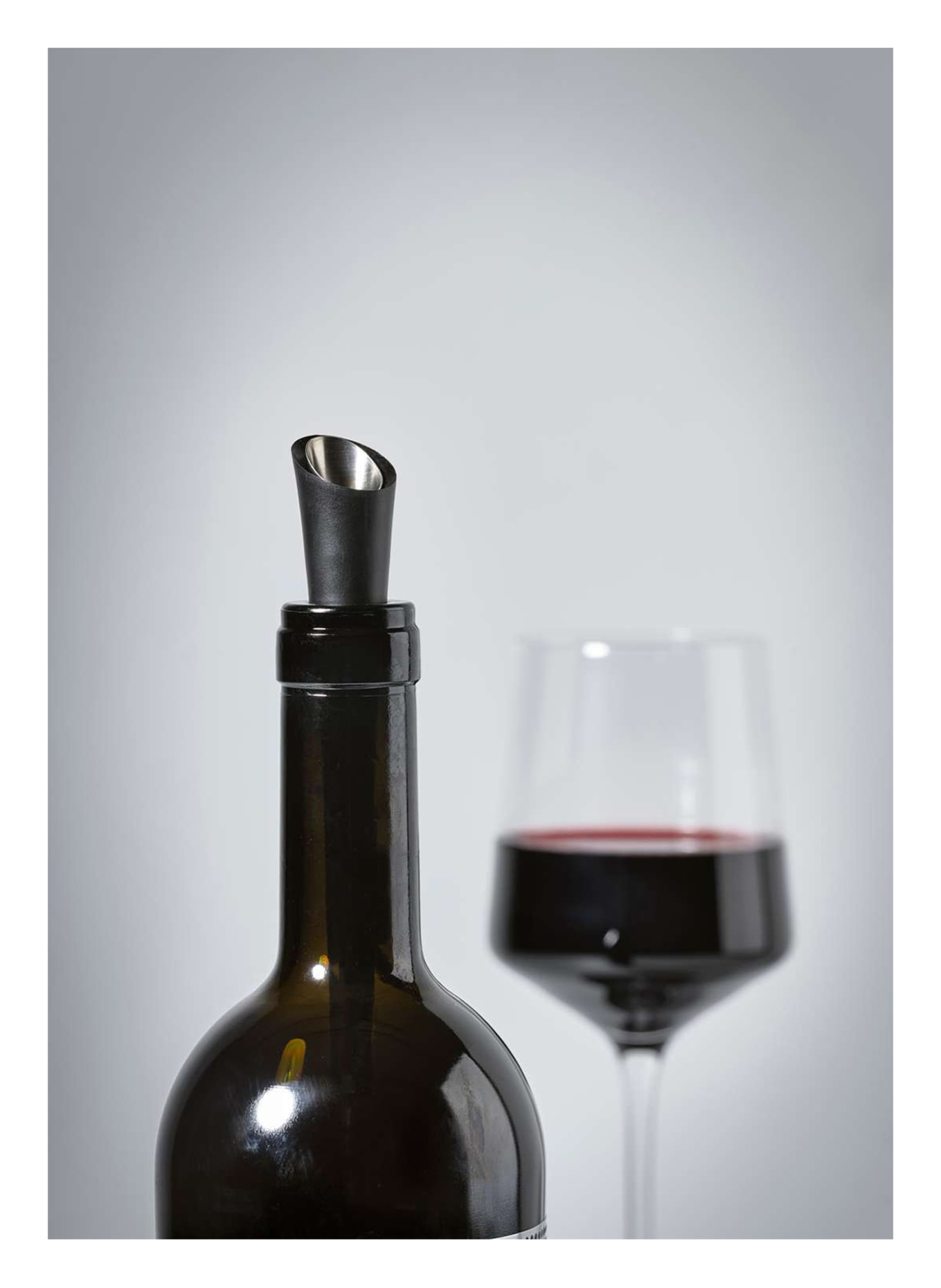 ZONE DENMARK Wine pourer, Color: BLACK/ SILVER (Image 4)