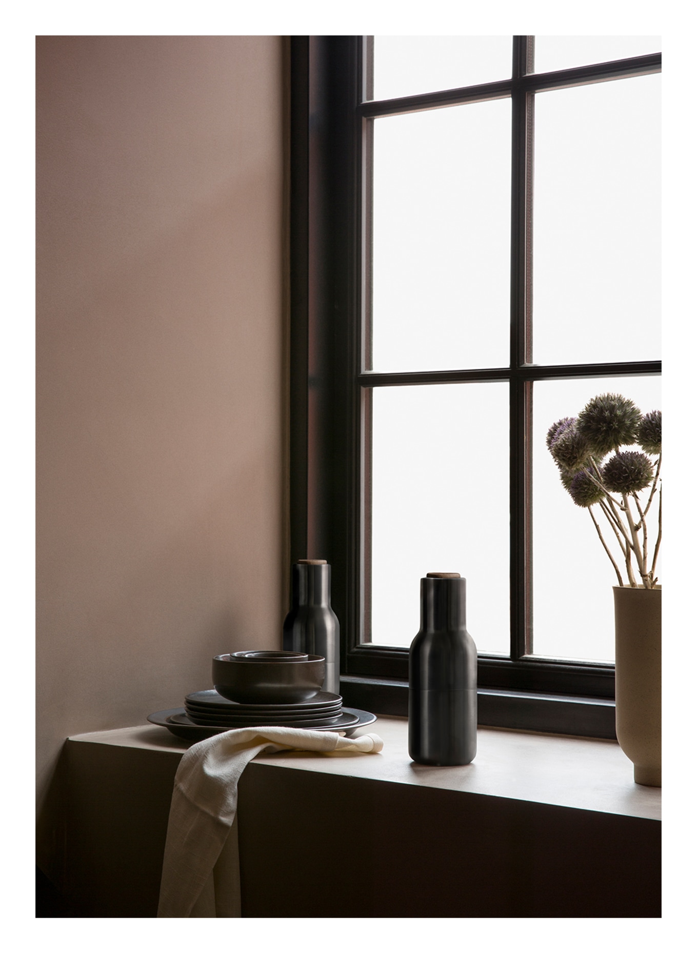Audo COPENHAGEN Salt and pepper grinder BOTTLE , Color: BLACK (Image 5)