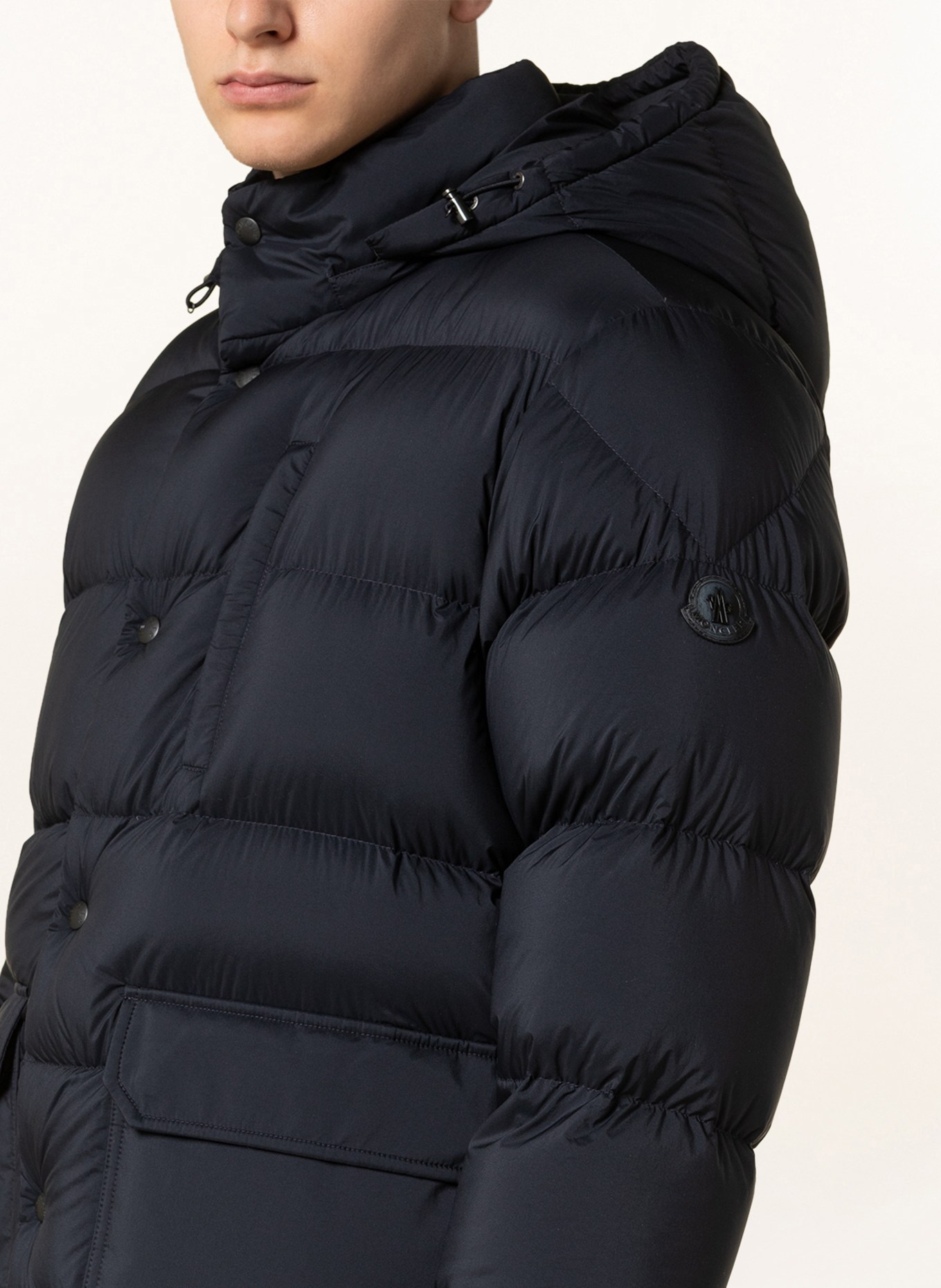 MONCLER Péřová bunda CAILLEY s odnímatelnou kapucí, Barva: ČERNÁ (Obrázek 5)