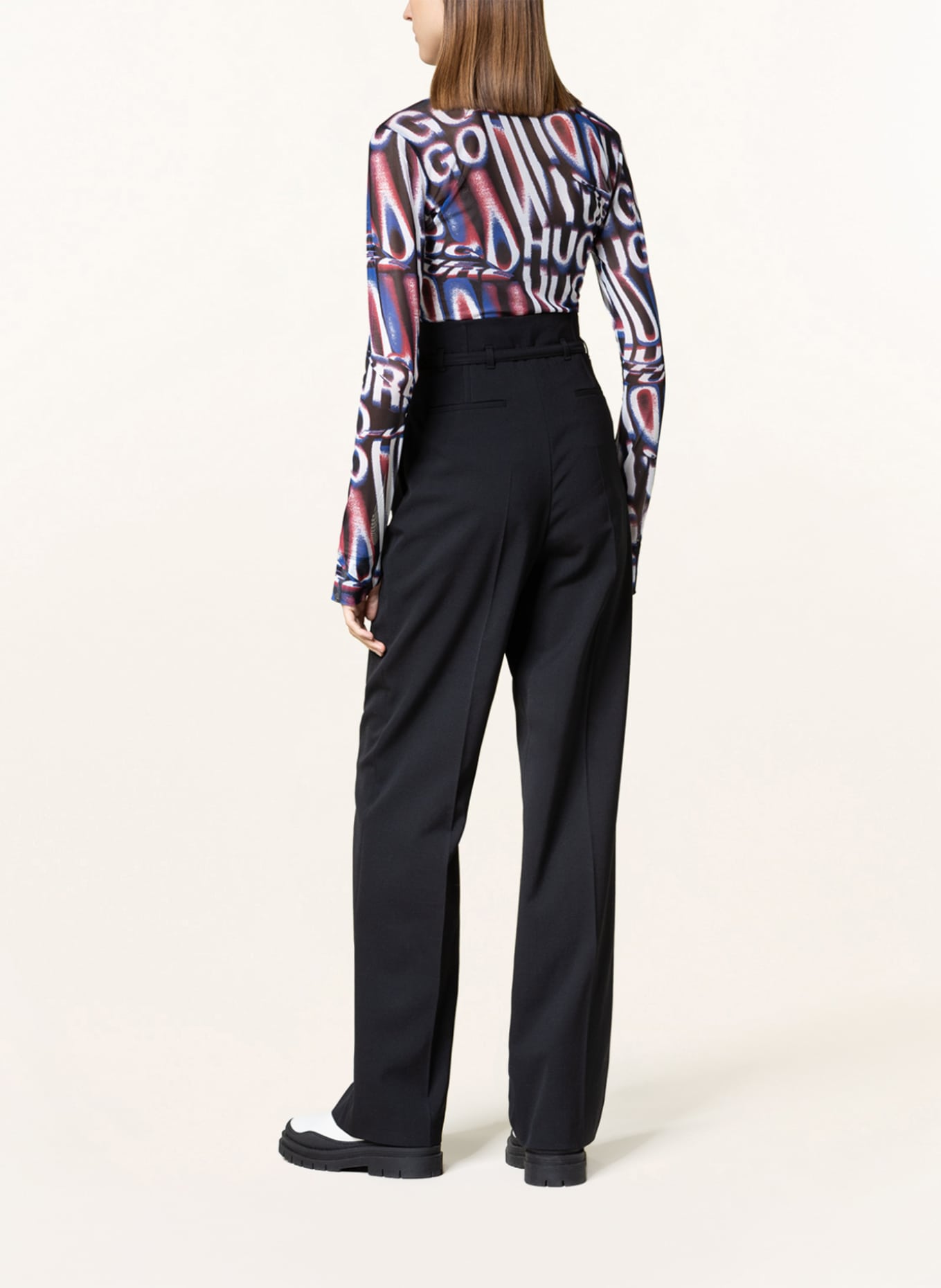 HUGO Longsleeve DILIONA aus Mesh: SCHWARZ / WEISS / DUNKELROT