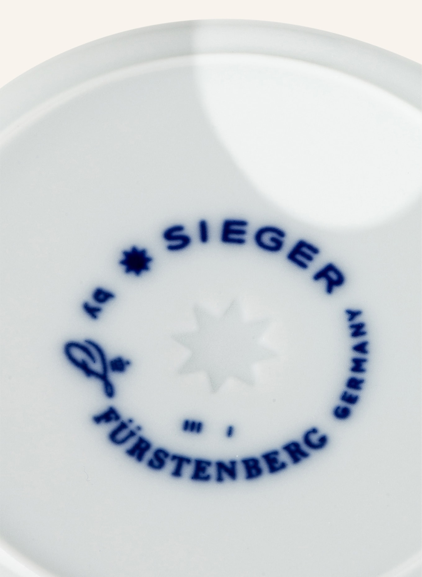 SIEGER by FÜRSTENBERG Cup SIP OF GOLD, Color: BLACK/ WHITE/ GOLD (Image 3)