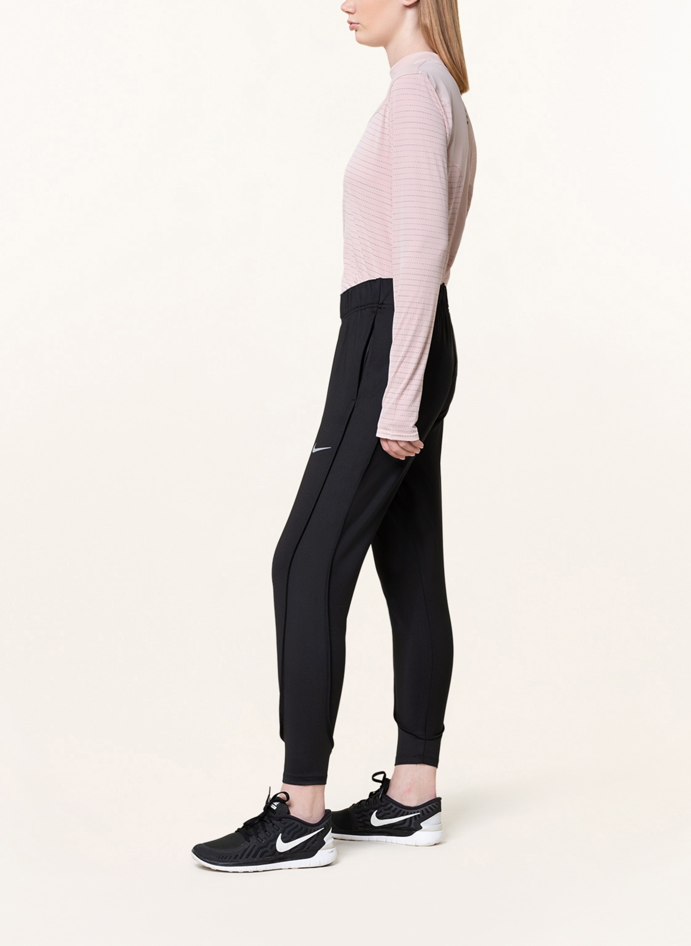 Nike Therma-FIT Essential Pants - Women's