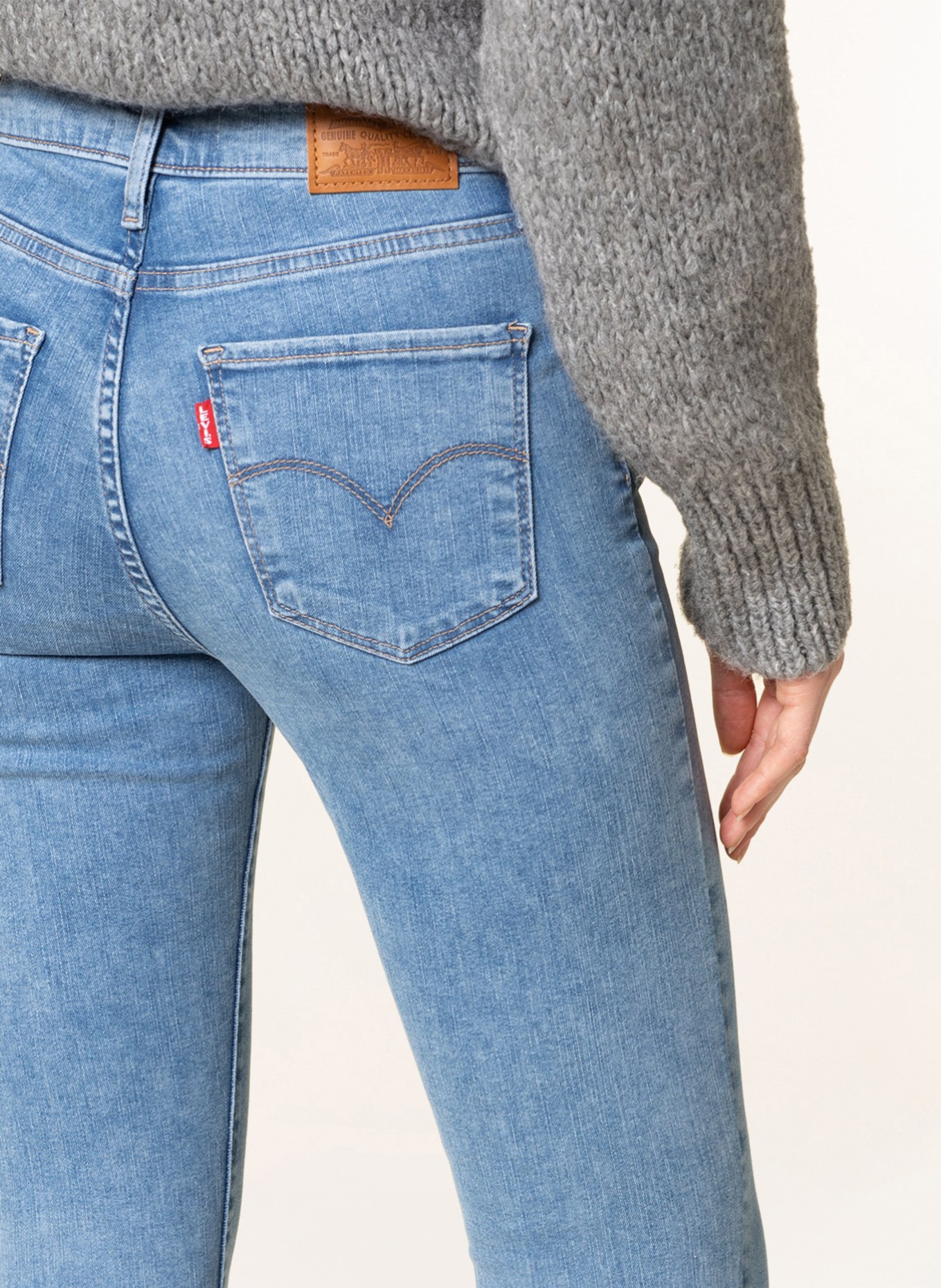 Difference between levi's 720 and 721 outlet