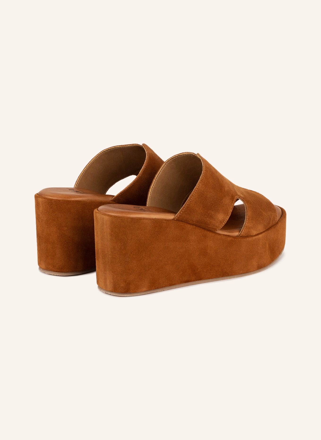 È MIA Wedges: COGNAC