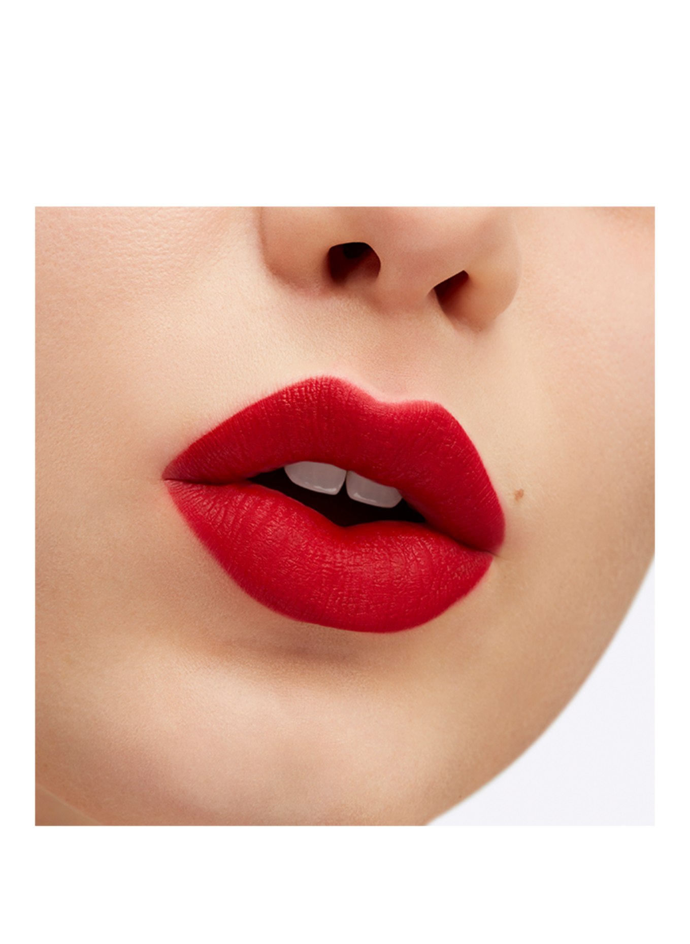 M.A.C RETRO MATTE LIQUID LIPCOLOUR: RUBY PHEW!