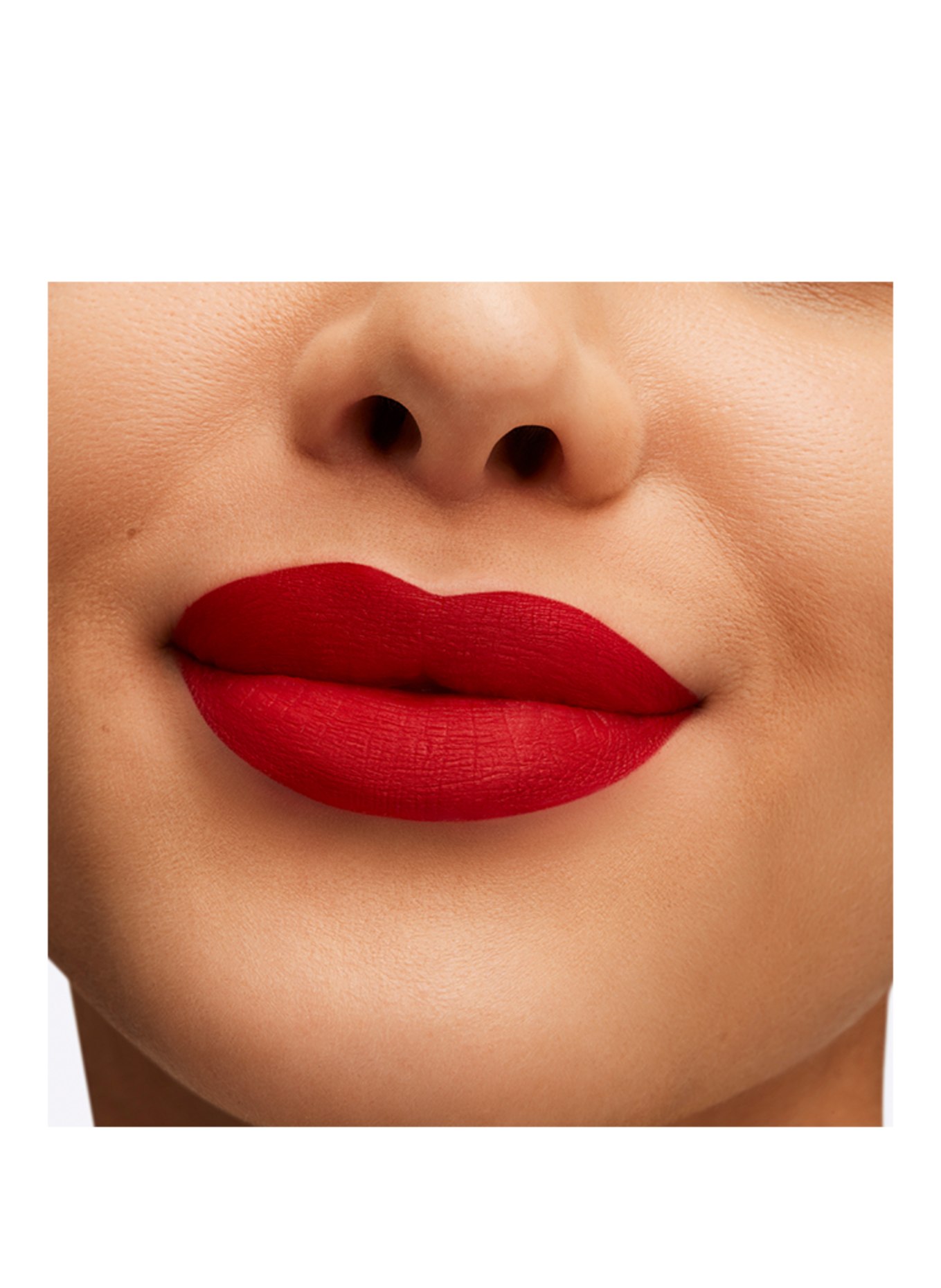 M.A.C RETRO MATTE LIQUID LIPCOLOUR: RUBY PHEW!