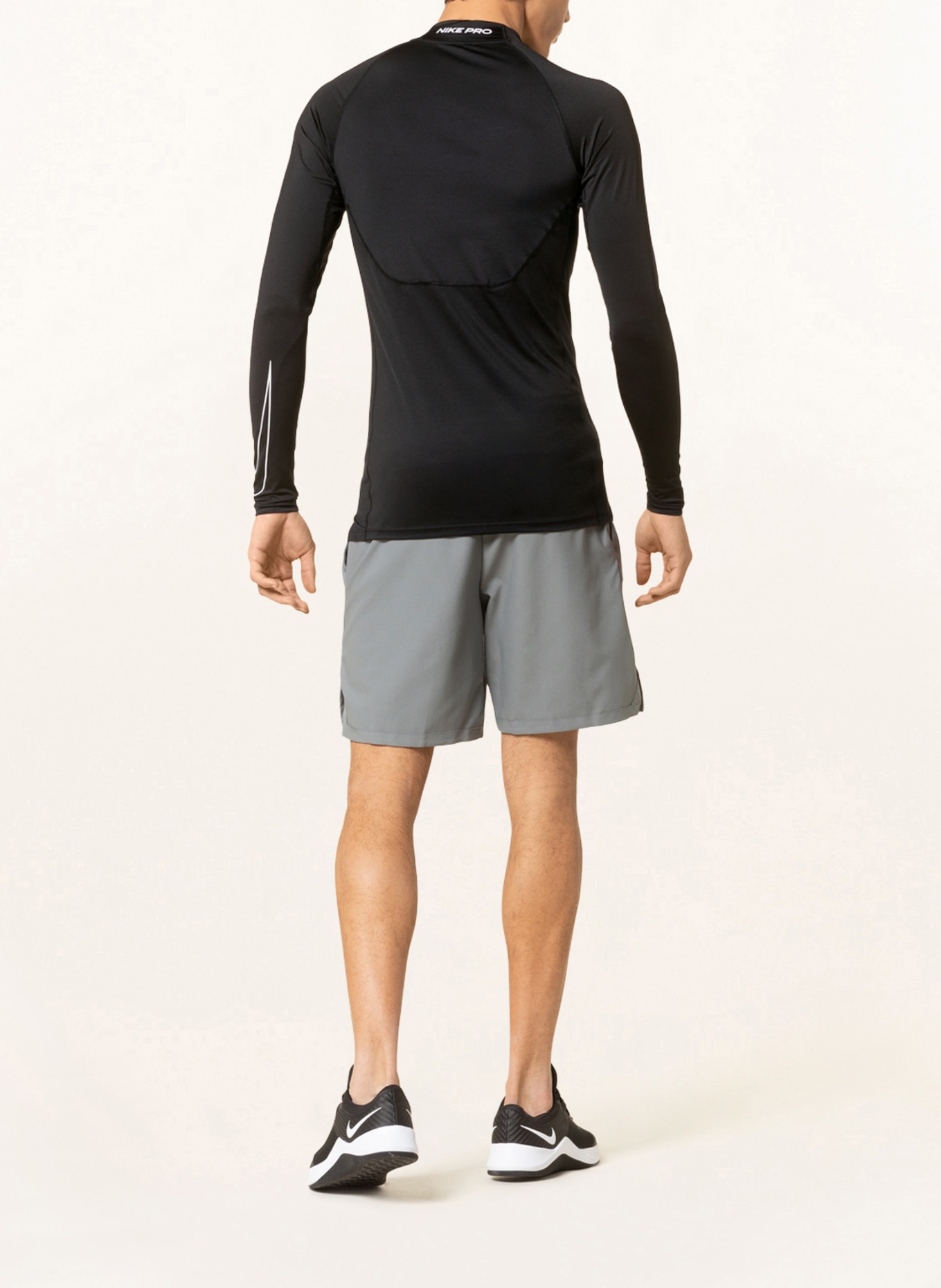 Nike Tričko s dlouhým rukávem PRO DRI-FIT, Barva: ČERNÁ (Obrázek 3)