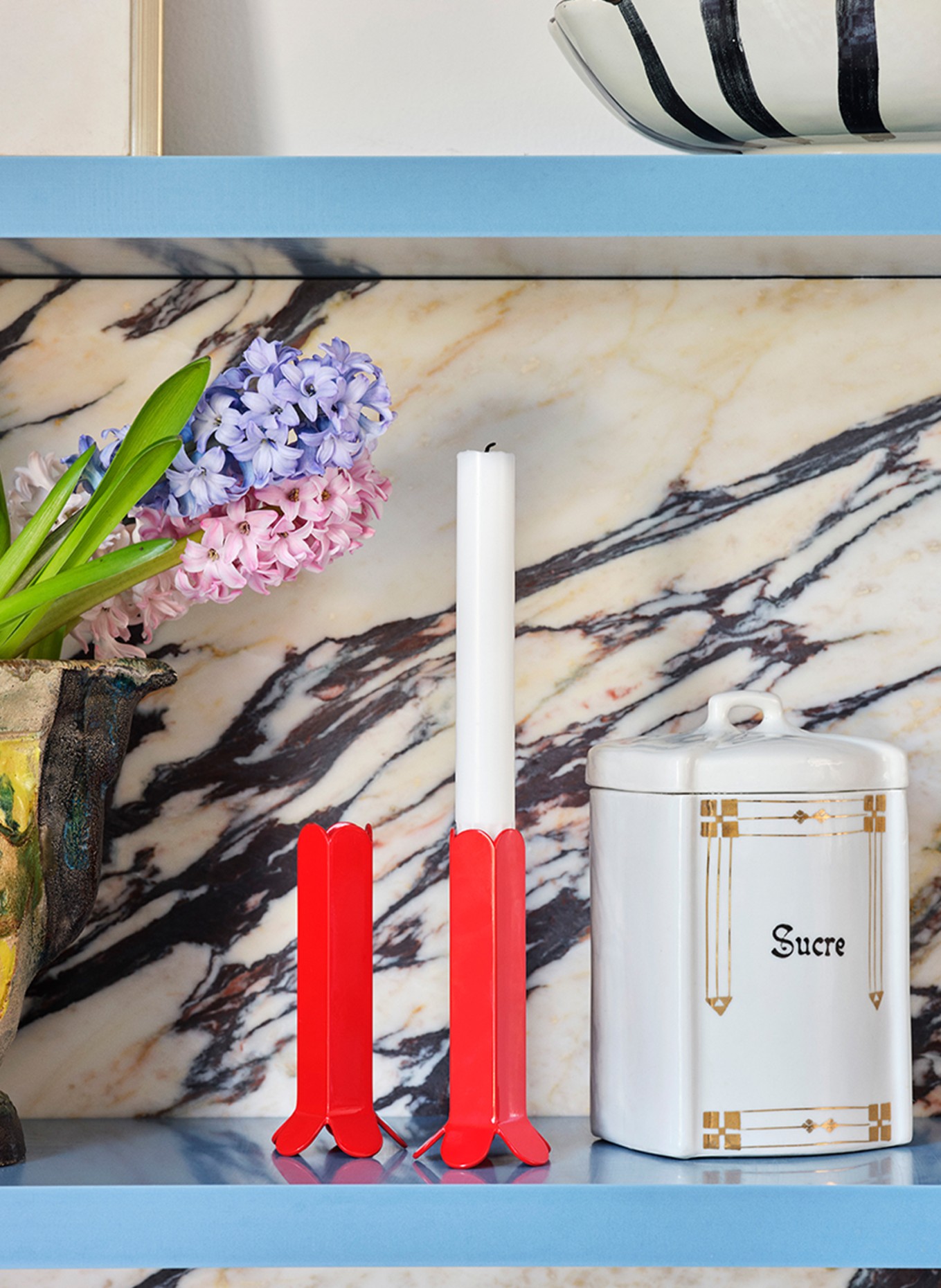 HAY Svícen ARCS L: ČERVENÁ