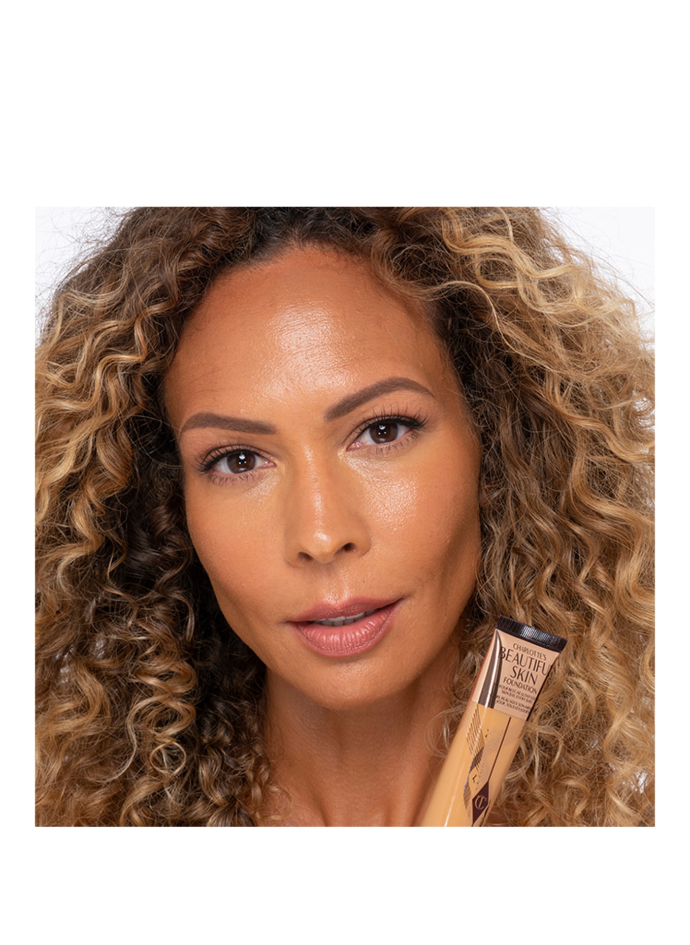 Charlotte Tilbury CHARLOTTE'S BEAUTIFUL SKIN FOUNDATION: 11 NEUTRAL