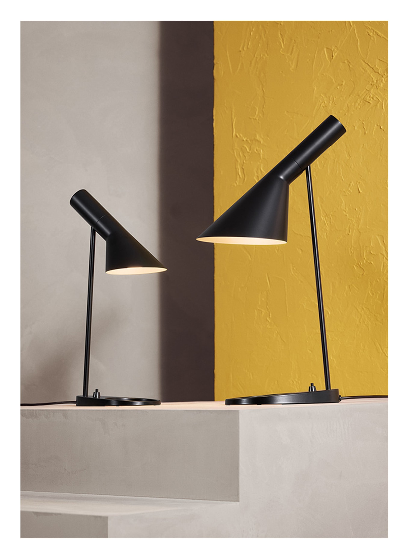 louis poulsen Tischleuchte AJ MINI: ROT