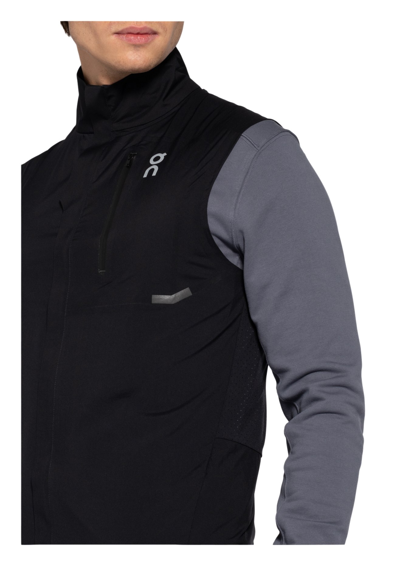 On Running vest WEATHER VEST, Color: BLACK (Image 4)