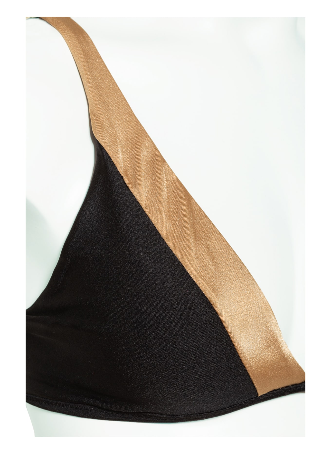 PILYQ Triangle bikini top COVE SKYLAR, Color: BLACK/ BEIGE (Image 4)