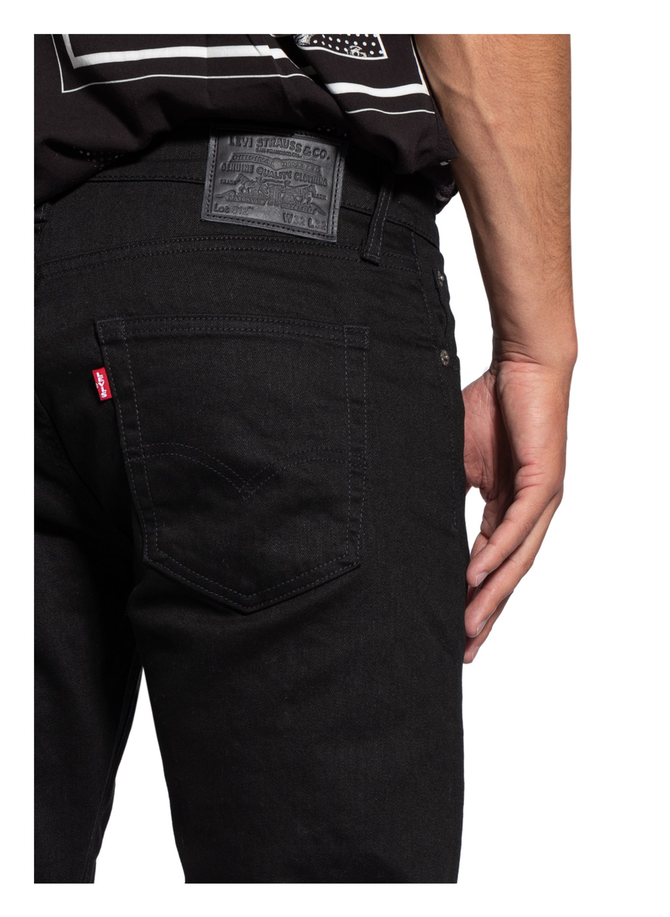 Levi's® Jeans 512 Slim Tapered Fit   , Farbe: 13 Blacks (Bild 7)