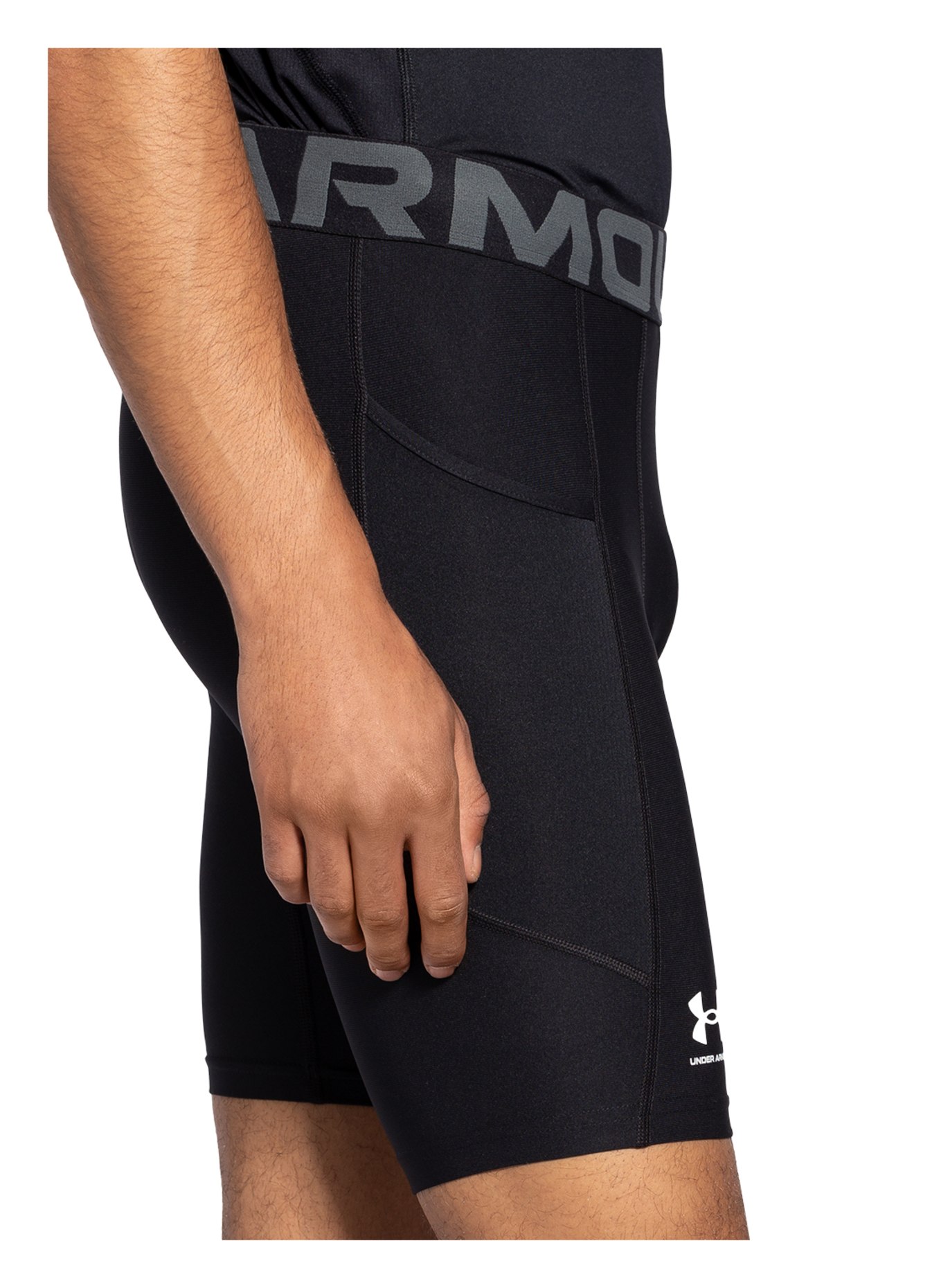 UNDER ARMOUR Training shorts UA HEATGEAR, Color: BLACK (Image 7)