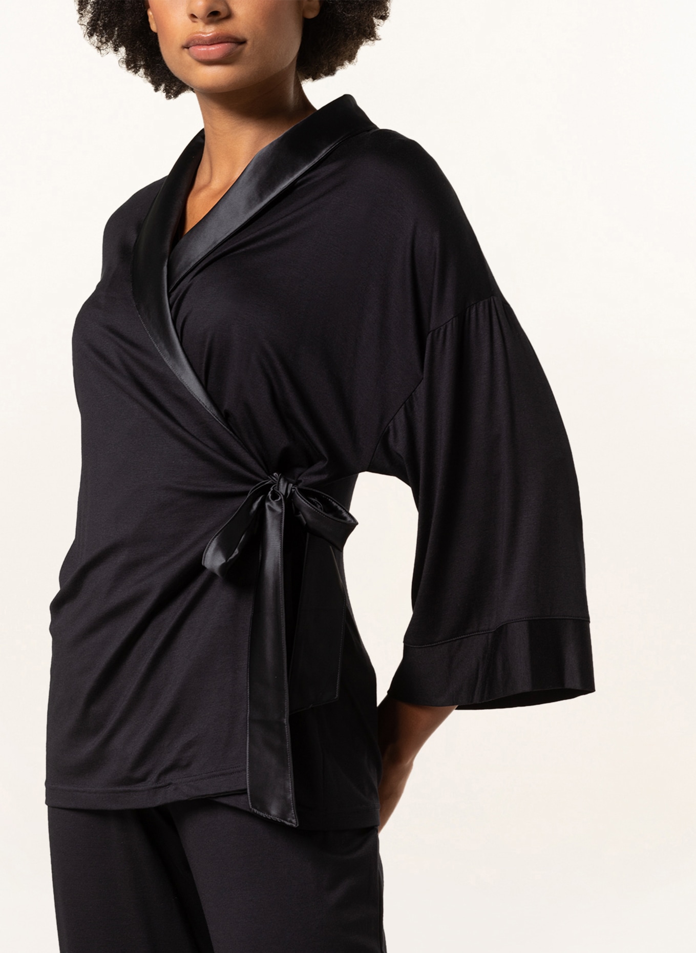 mey Lounge-Jacke Serie ALENA mit 3/4-Arm: SCHWARZ