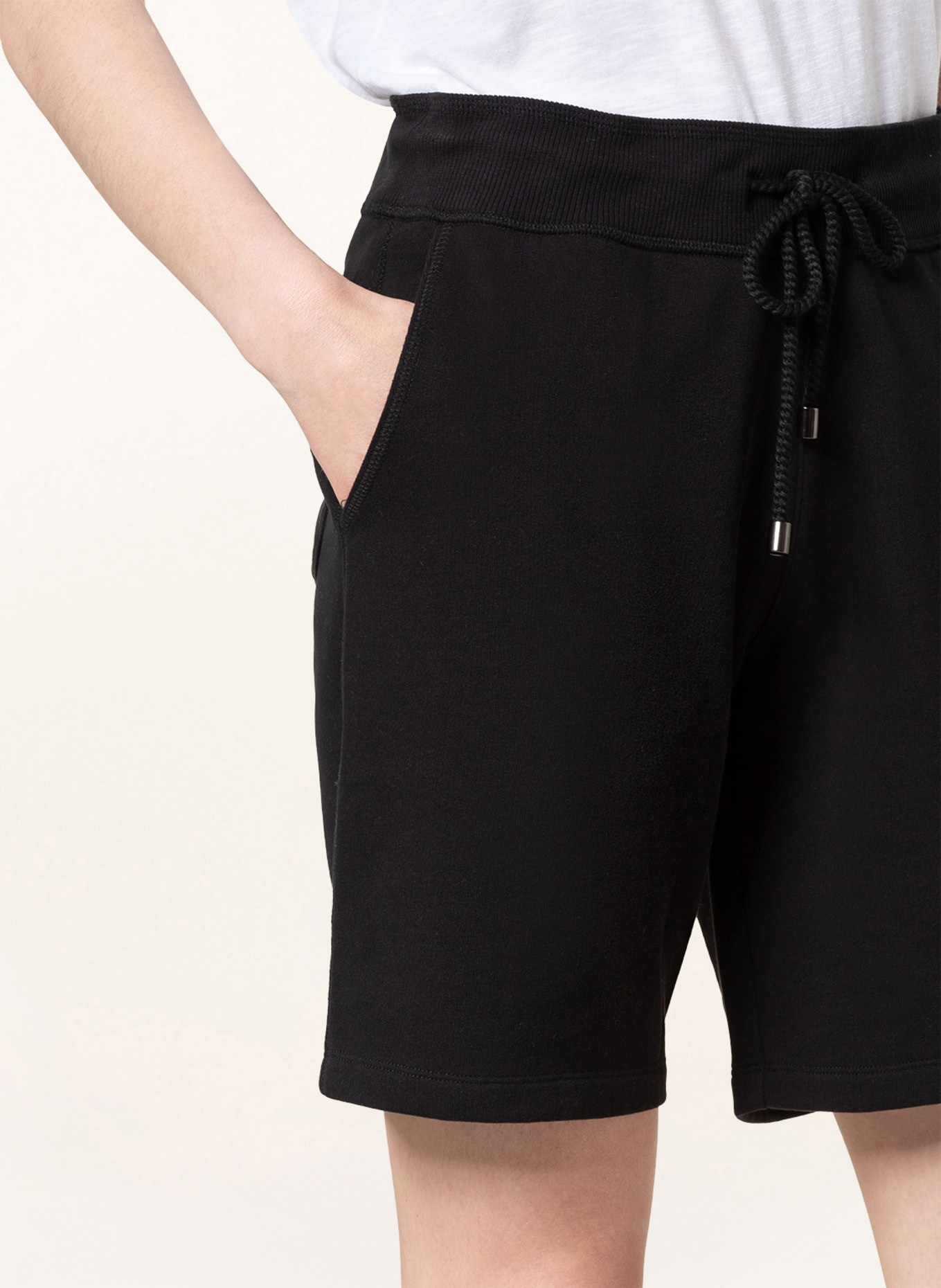 Juvia Sweat shorts, Color: BLACK (Image 5)