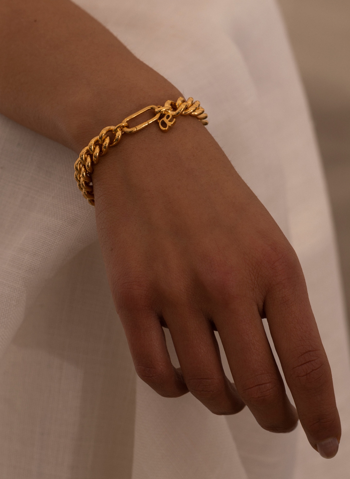 ariane ernst Bracelet TRIGGER, Color: GOLD (Image 2)