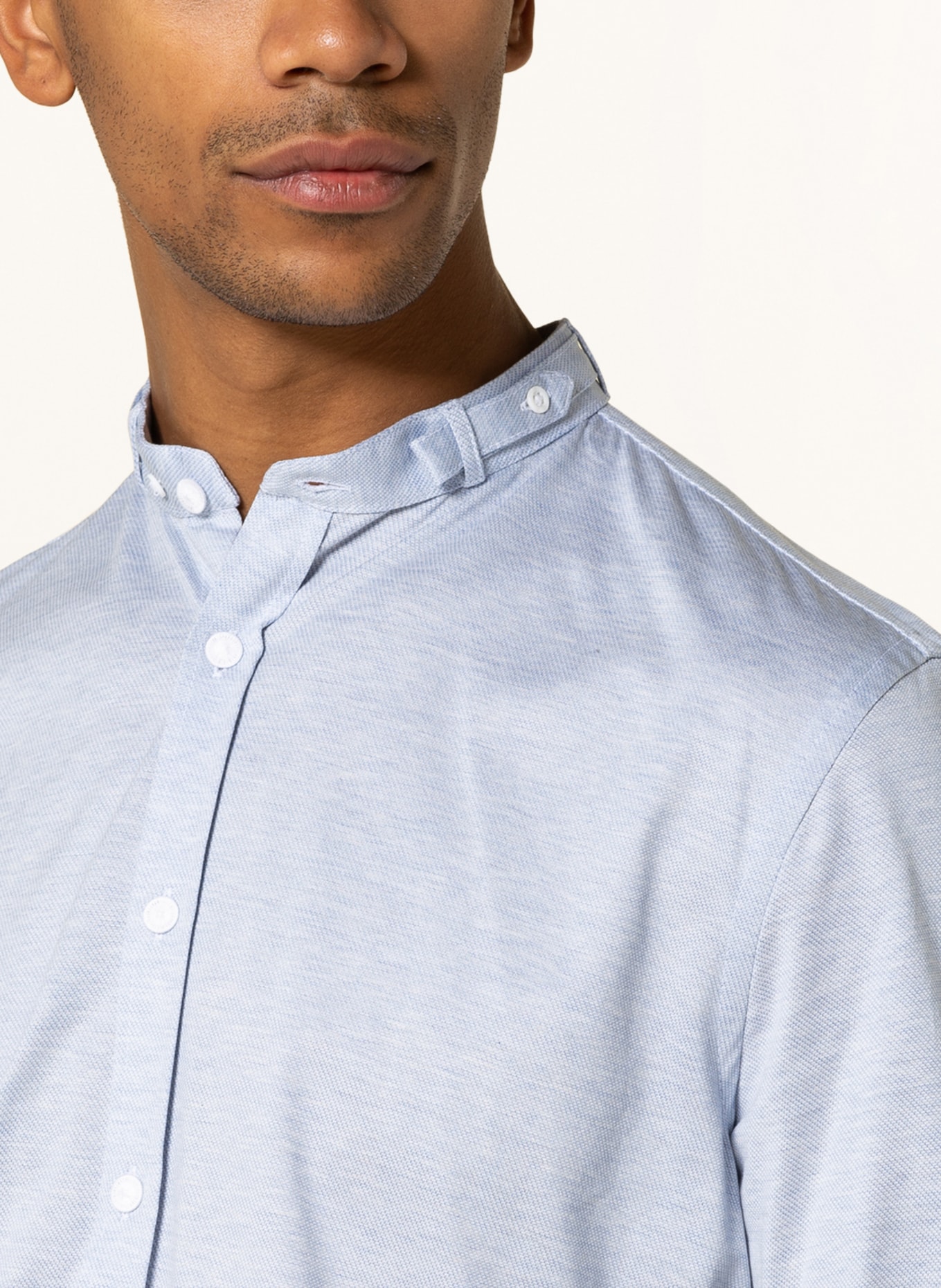 Gottseidank Trachtenhemd LENZ Extra Slim Fit mit Stehkragen, Farbe: HELLBLAU (Bild 4)