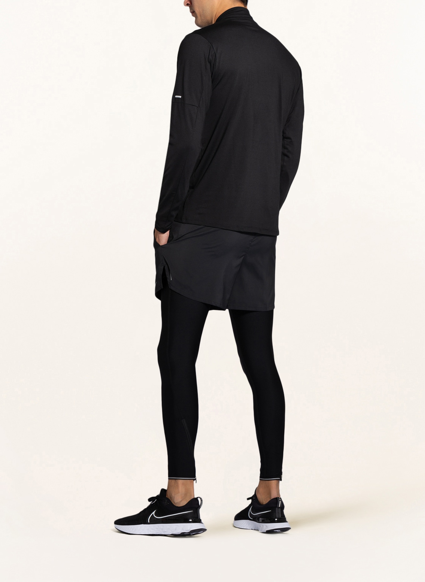 Nike Running shirt DRI-FIT ELEMENT, Color: BLACK (Image 3)