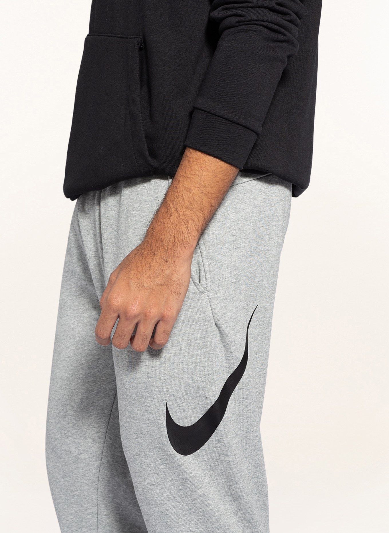 Nike Spodnie dresowe DRI-FIT, Kolor: SZARY (Obrazek 5)