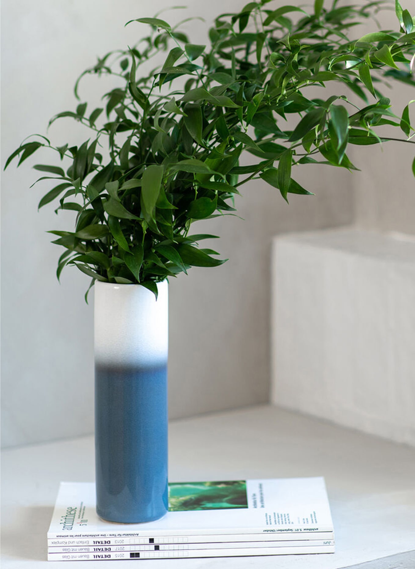 Villeroy & Boch Vase CYLINDER LARGE, Farbe: WEISS/ BLAU (Bild 2)