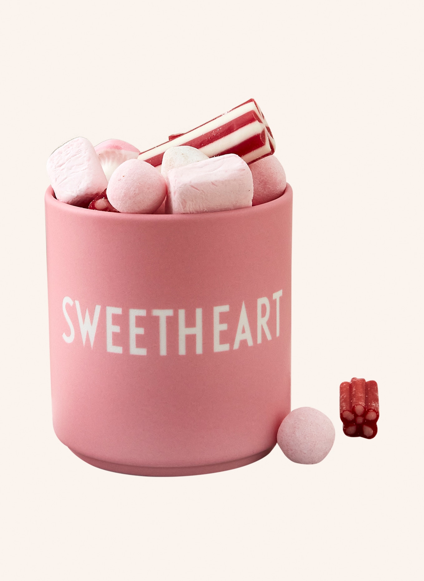 DESIGN LETTERS Mug SWEETHEART, Color: PINK (Image 2)