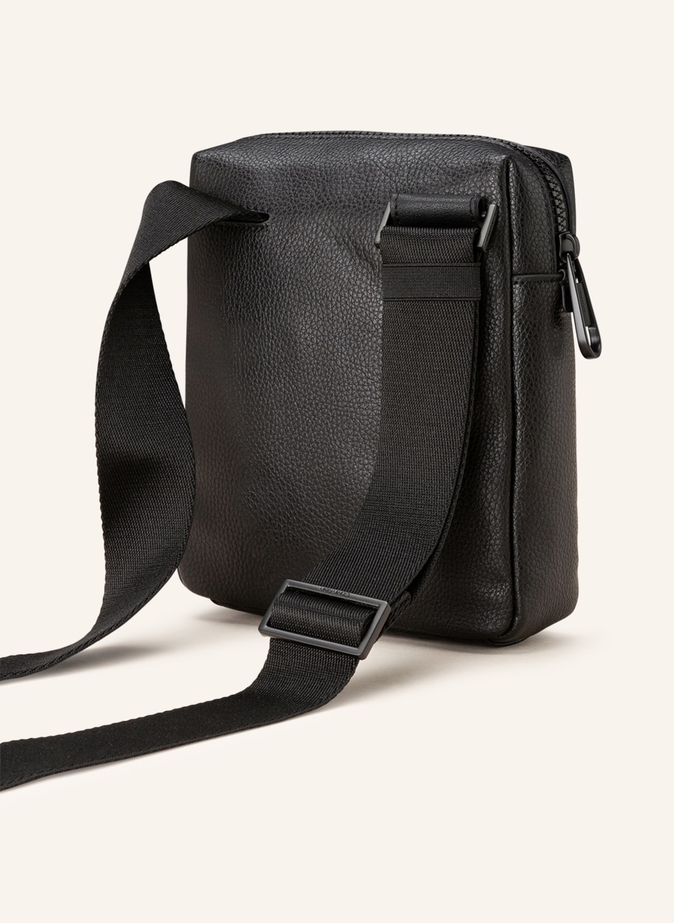 Verwunderlich Calvin Klein Umhngetasche Schwarz Bild