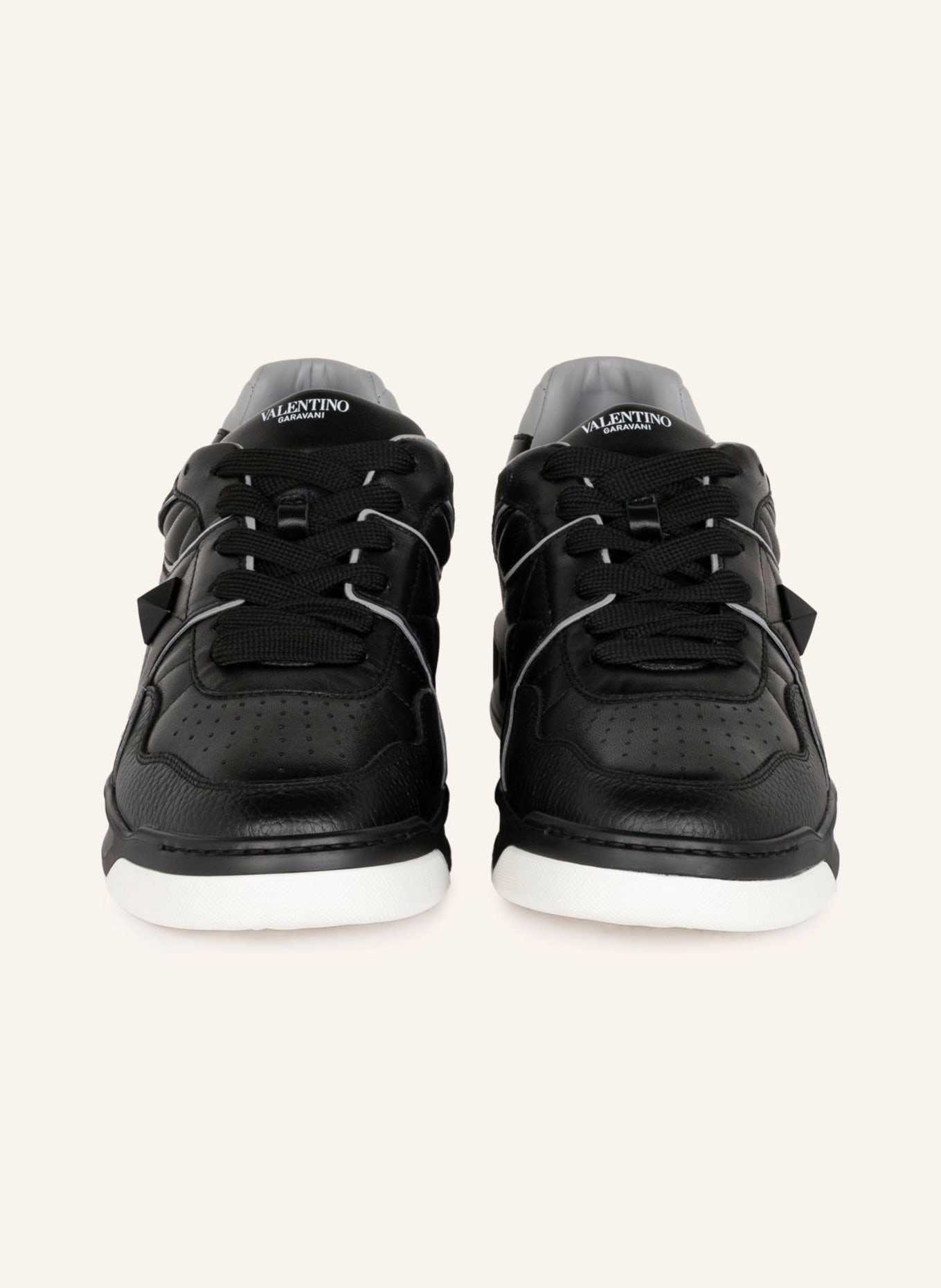 VALENTINO GARAVANI Sneakers ONE STUD with rivet trim, Color: BLACK (Image 3)