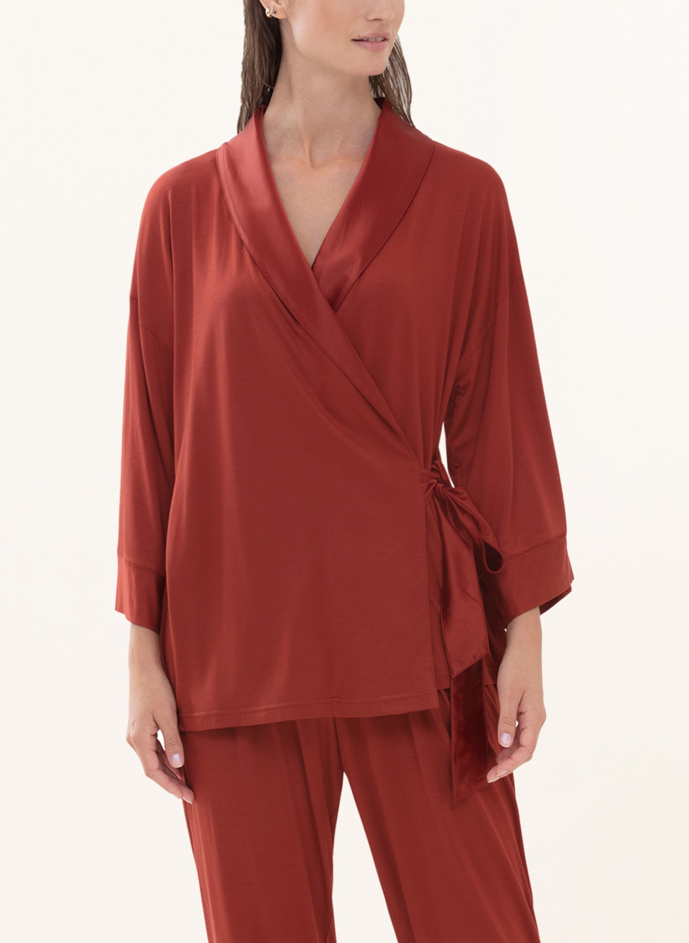 mey Lounge jacket series ALENA with 3/4 sleeve , Color: DARK RED (Image 2)