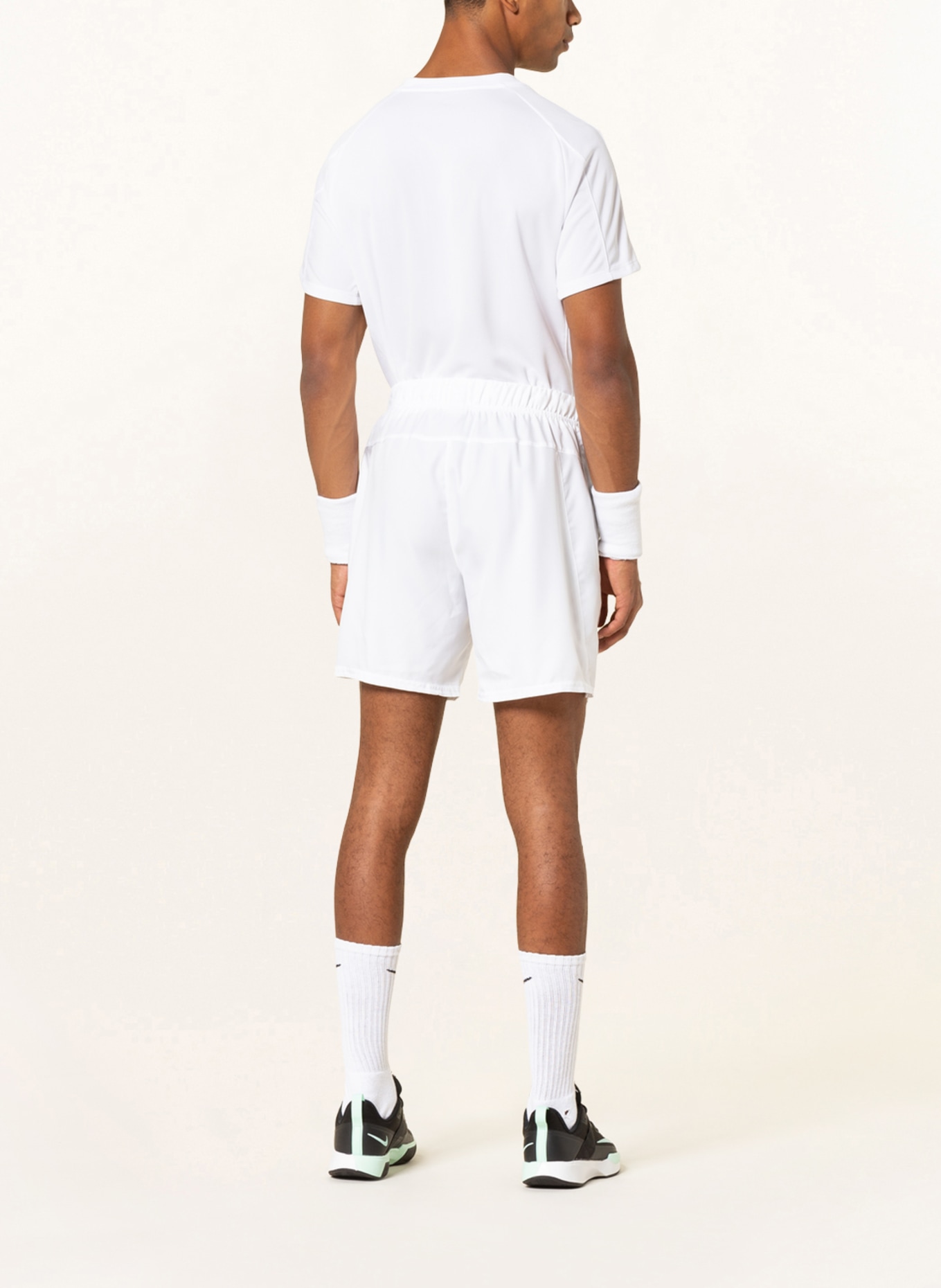 Nike Tennisshorts NIKECOURT DRI-FIT VICTORY, Farbe: WEISS (Bild 3)