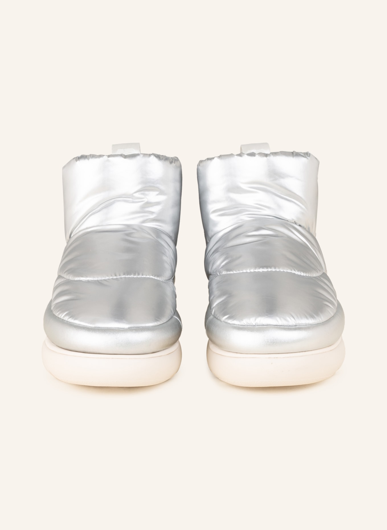 UGG Boots, Color: SILVER (Image 3)