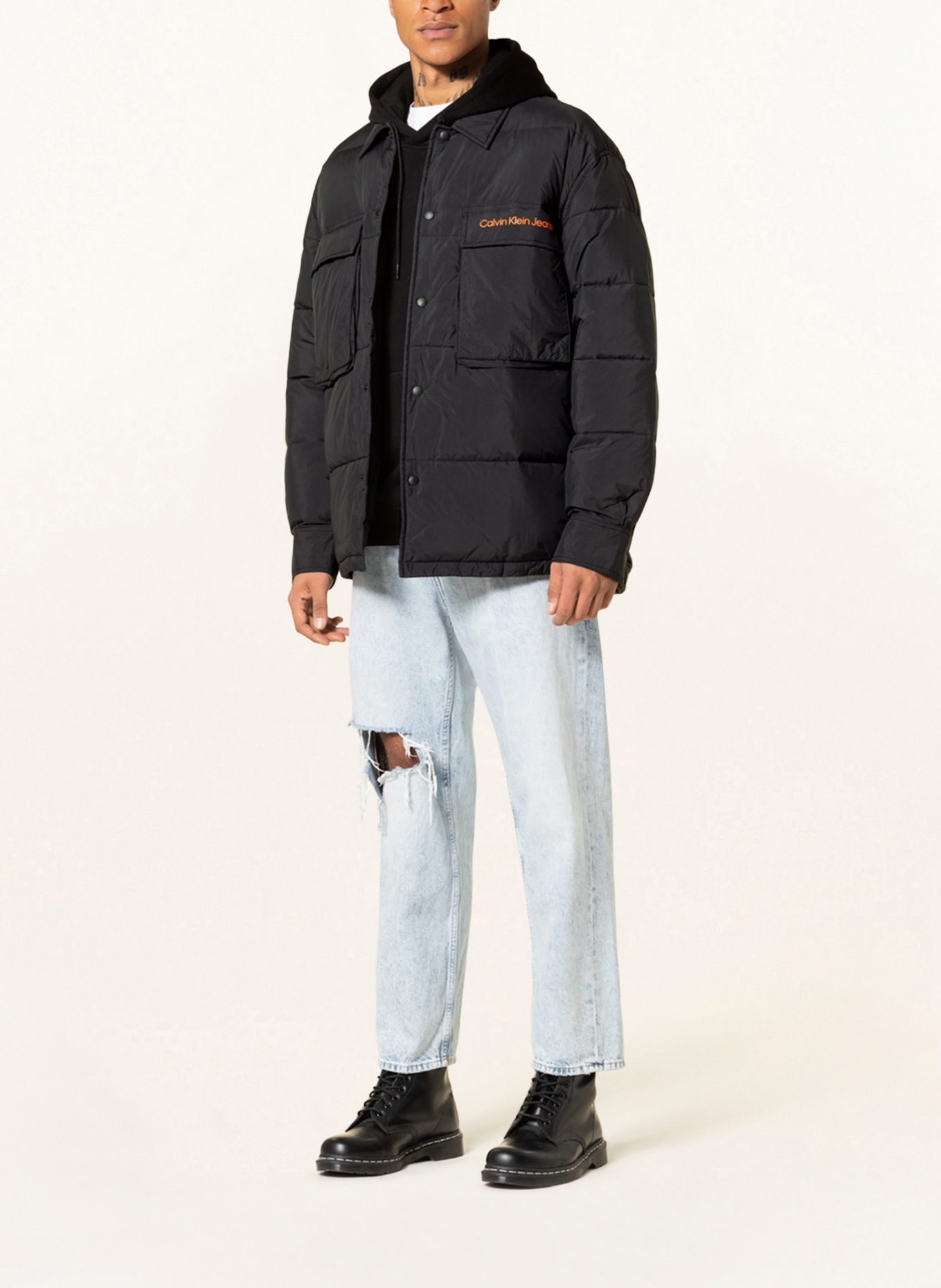 Calvin Klein Jeans Oversized prošívaná bunda, Barva: ČERNÁ (Obrázek 2)