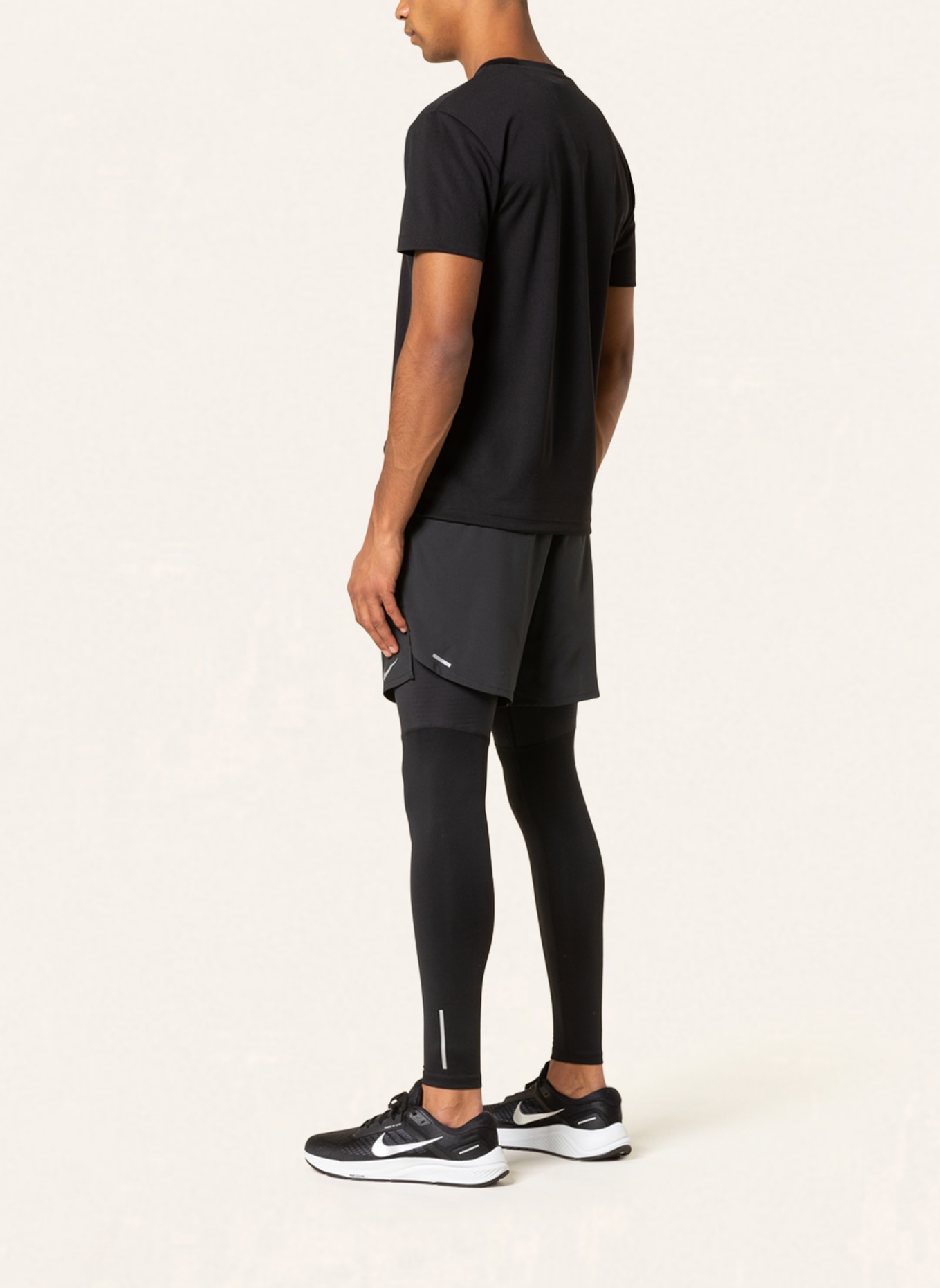 Nike Running shorts DRI-FIT STRIDE , Color: BLACK (Image 4)