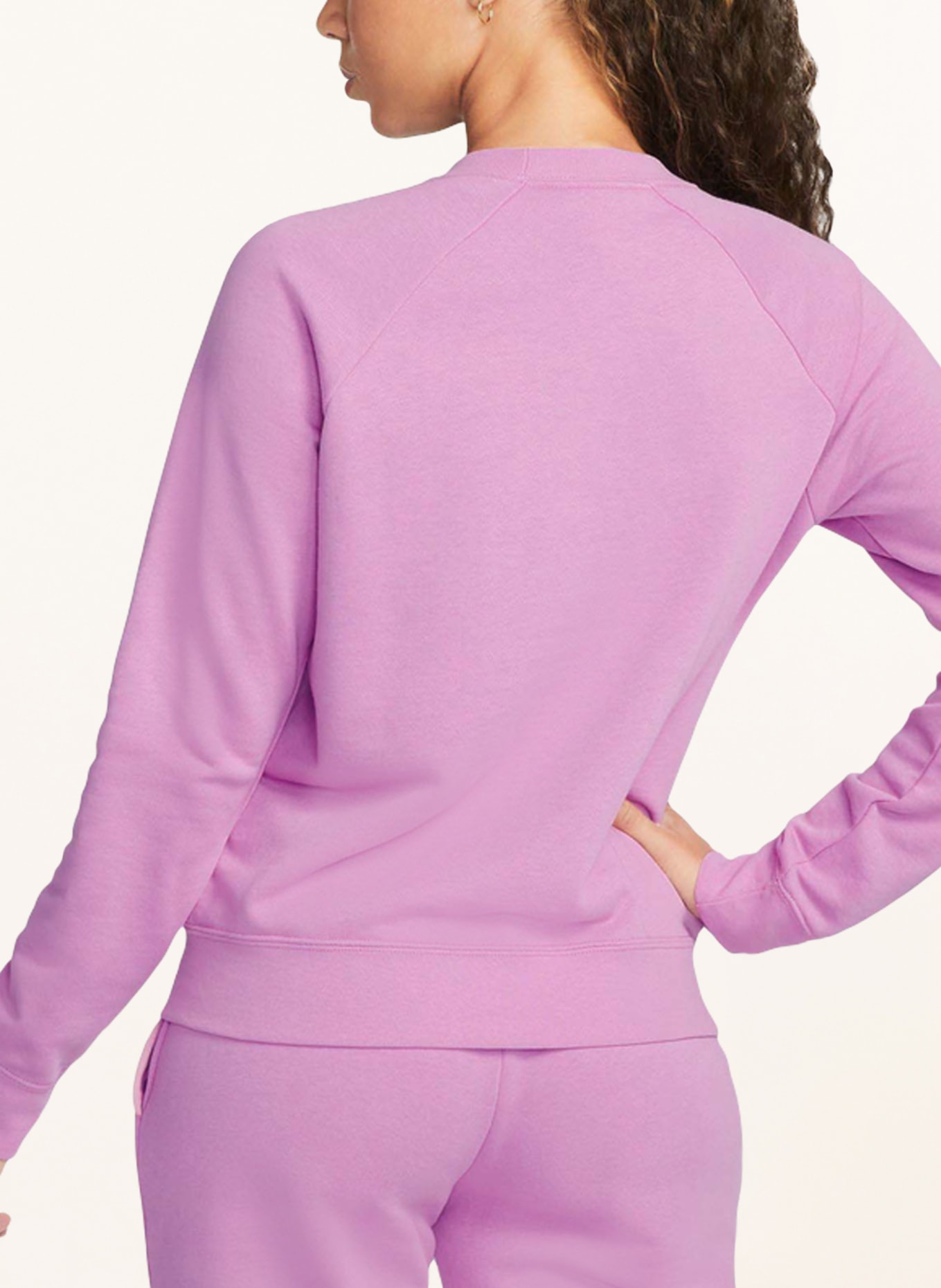 Light purple nike 2025 sweatsuit