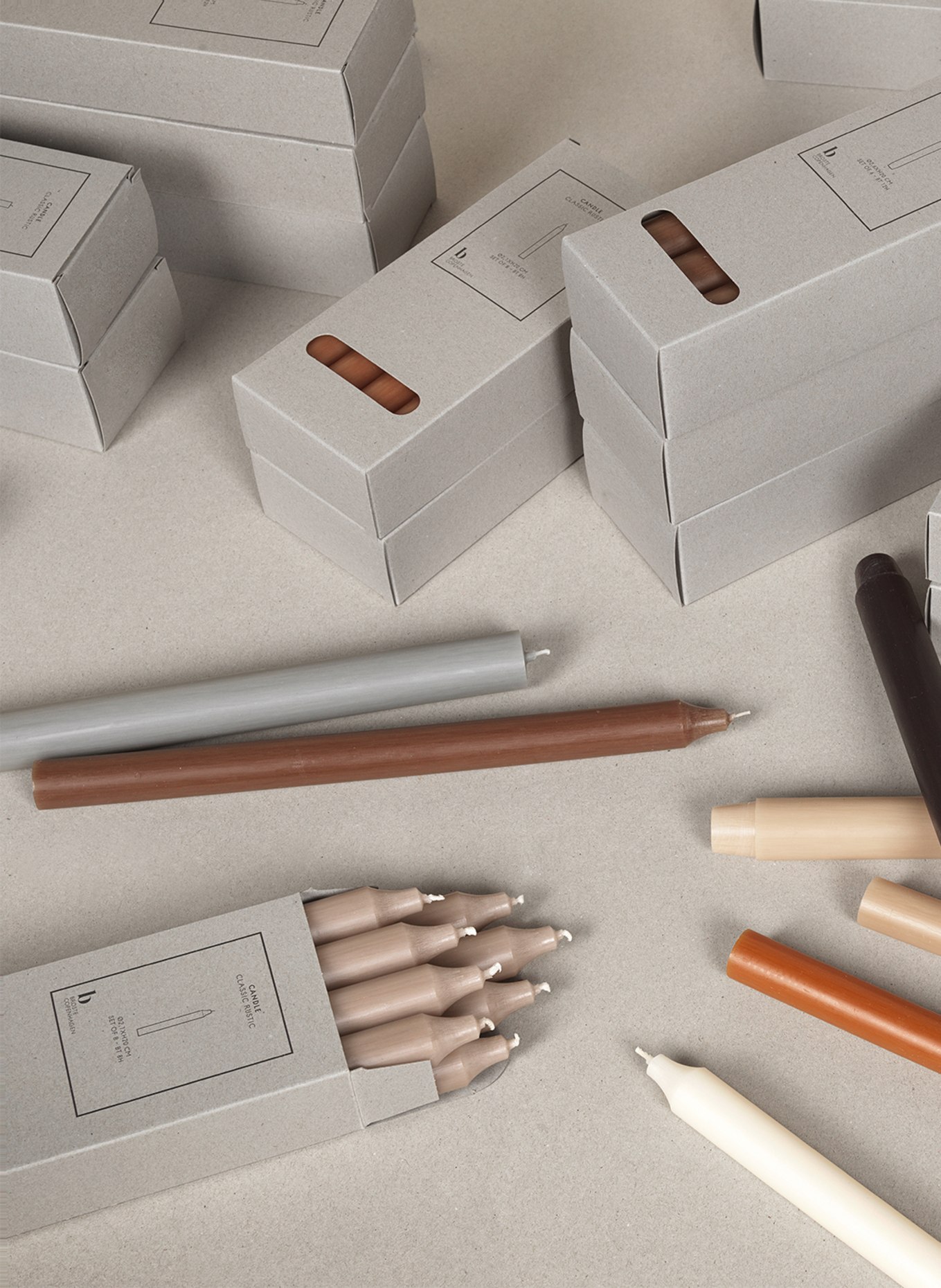 BROSTE COPENHAGEN Set of 6 taper candles CLASSIC RUSTIC: DARK RED