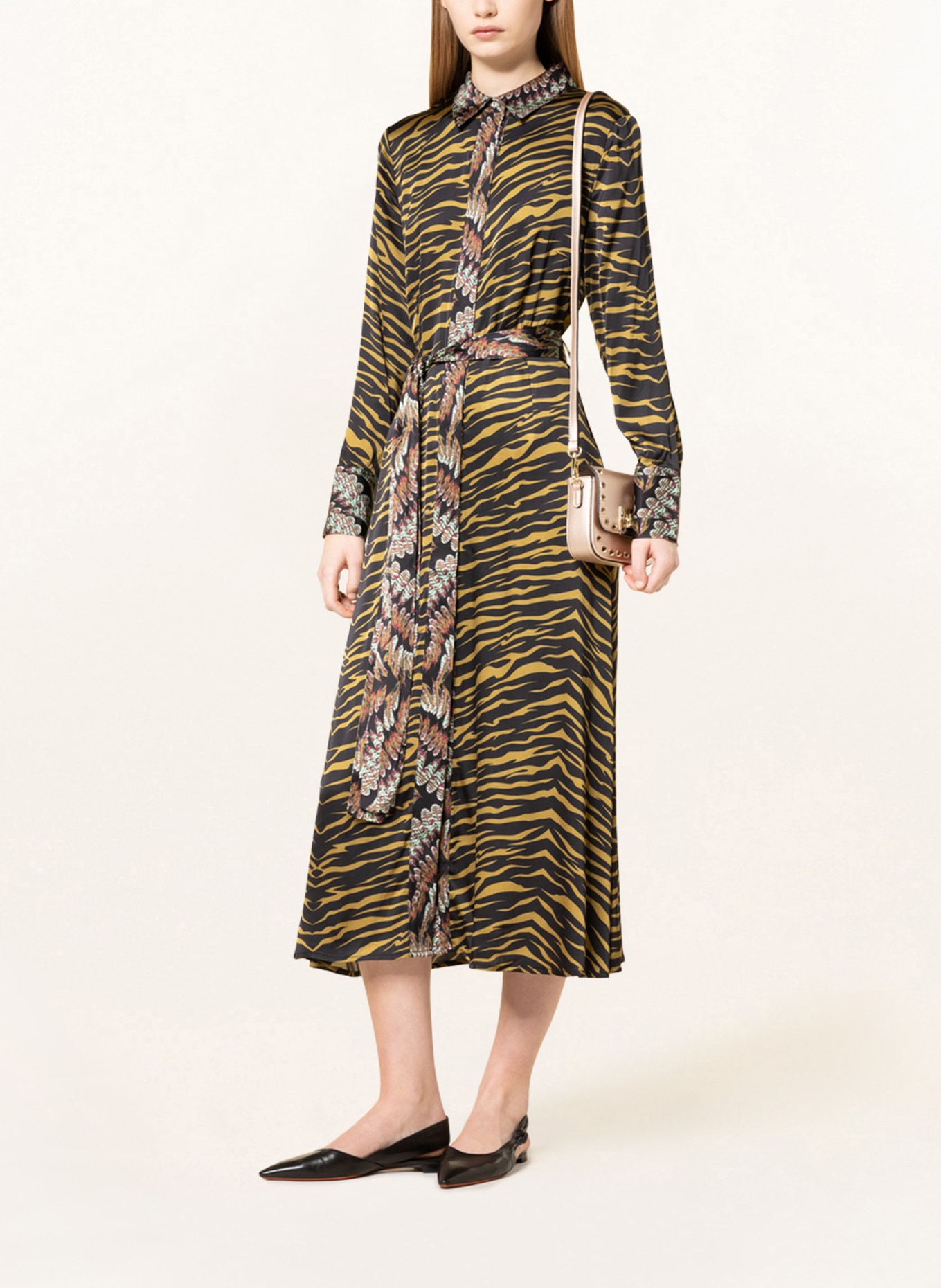 SEIDENFELT Umhängetasche YDBY mit Nieten: ROSÉ