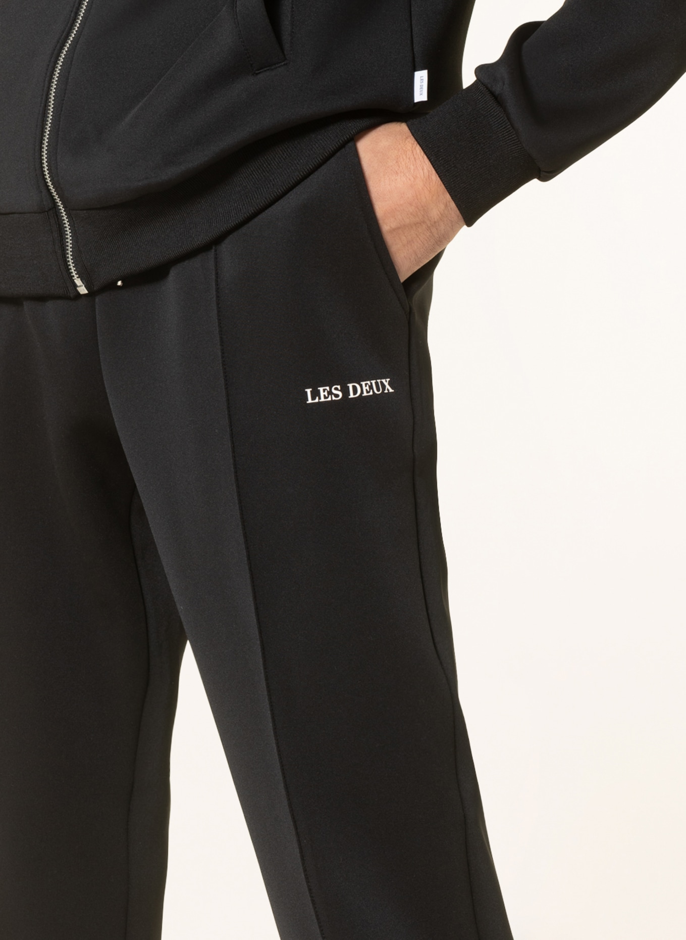 LES DEUX Track pants BALLIER, Color: BLACK (Image 5)